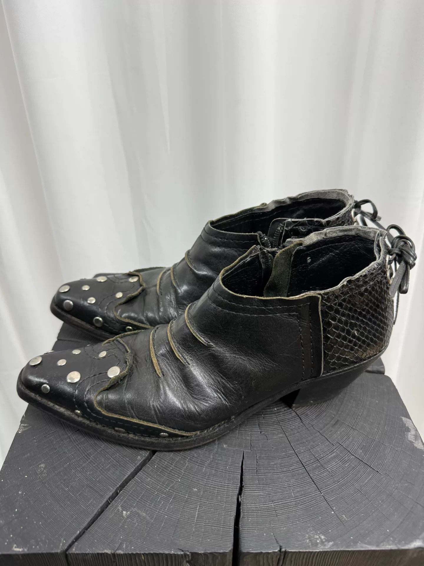 Junya Watanabe junya watanabe studded ankle boots size S Size US 8 / IT 38 - 1 Thumbnail