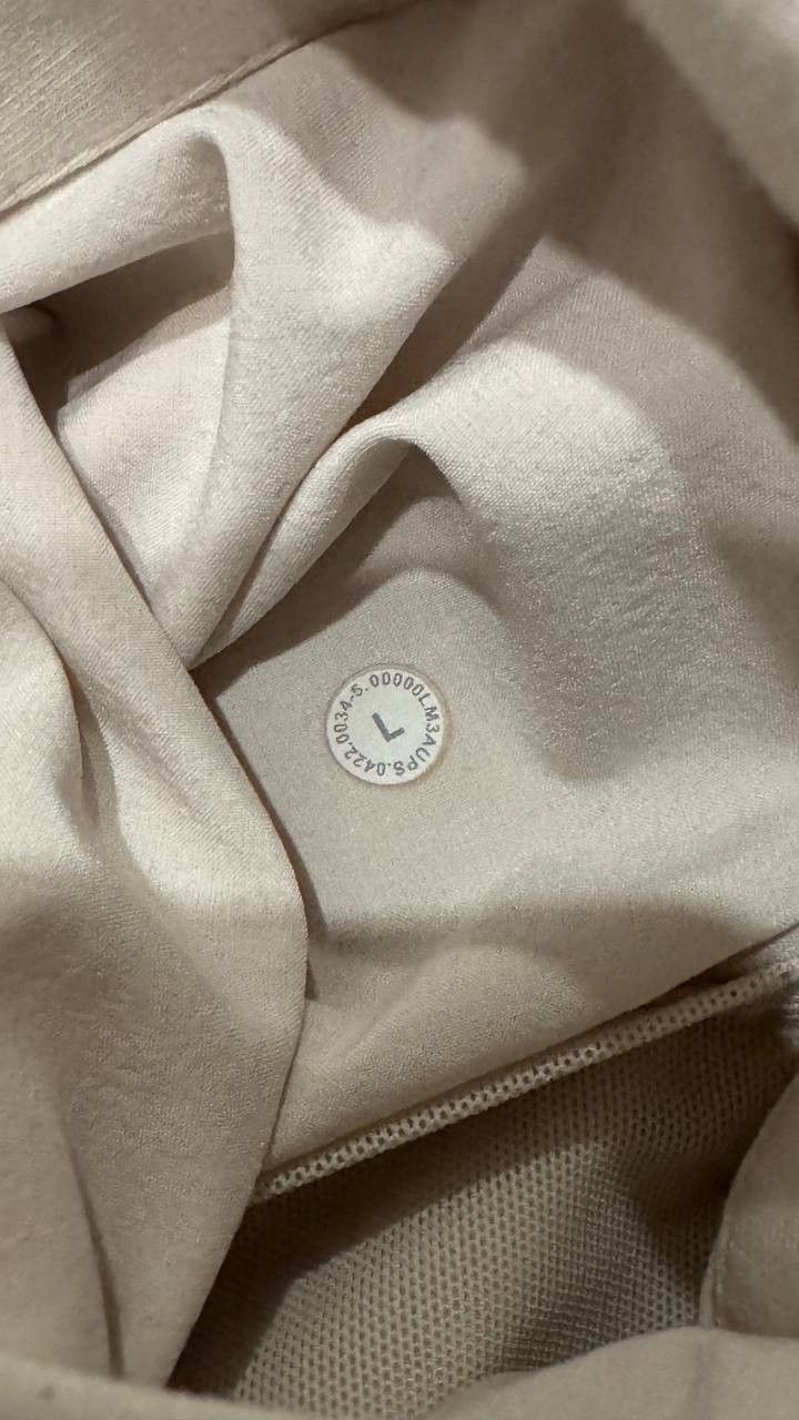 Lululemon Lululemon Lightweight Pullover Hoodie L Cream Size US L / EU 52-54 / 3 - 4 Thumbnail