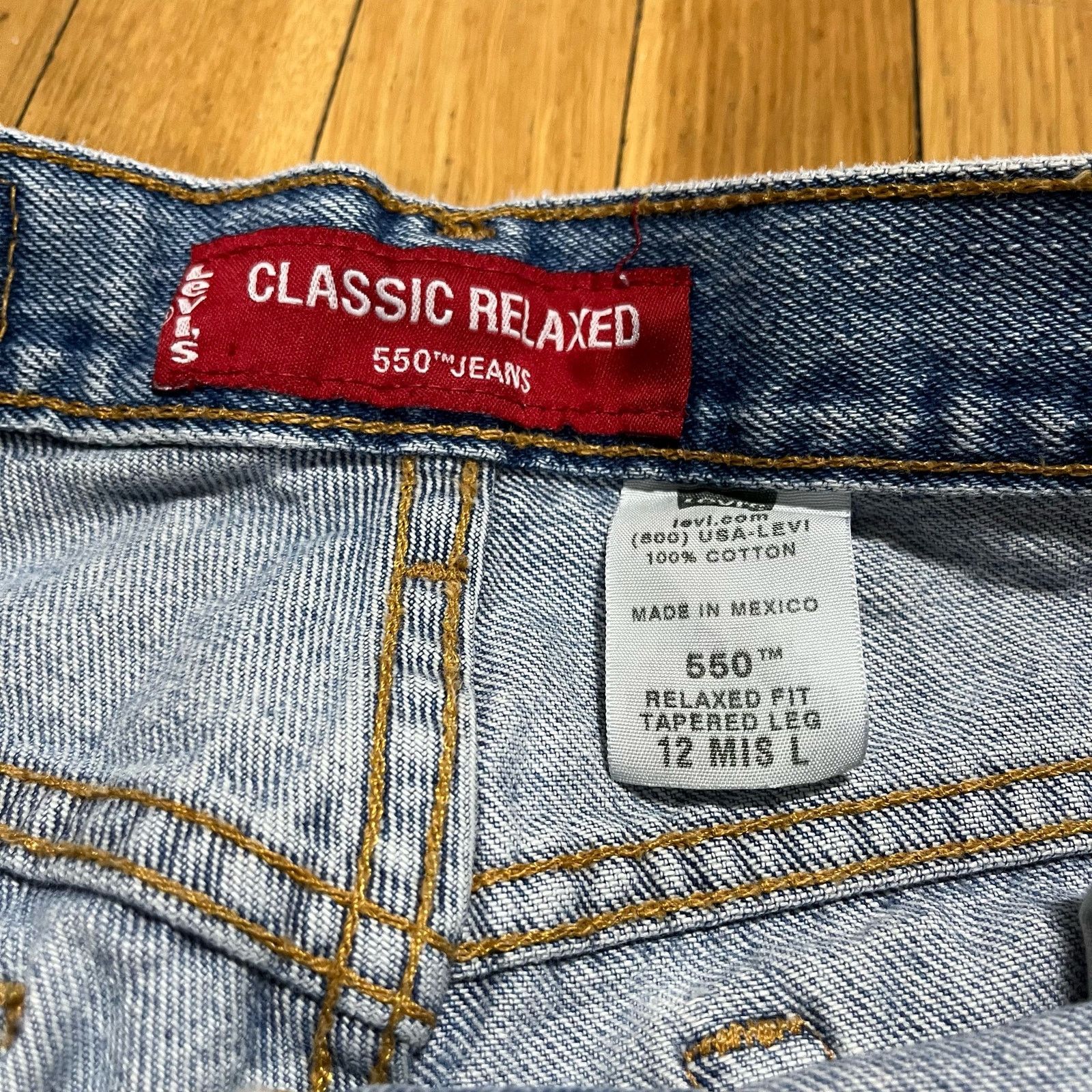 Levi's Vintage 80s 90s Levi's 550 Classic Relaxed Size 12 L Washed Size 34" / US 12 / IT 48 - 4 Thumbnail