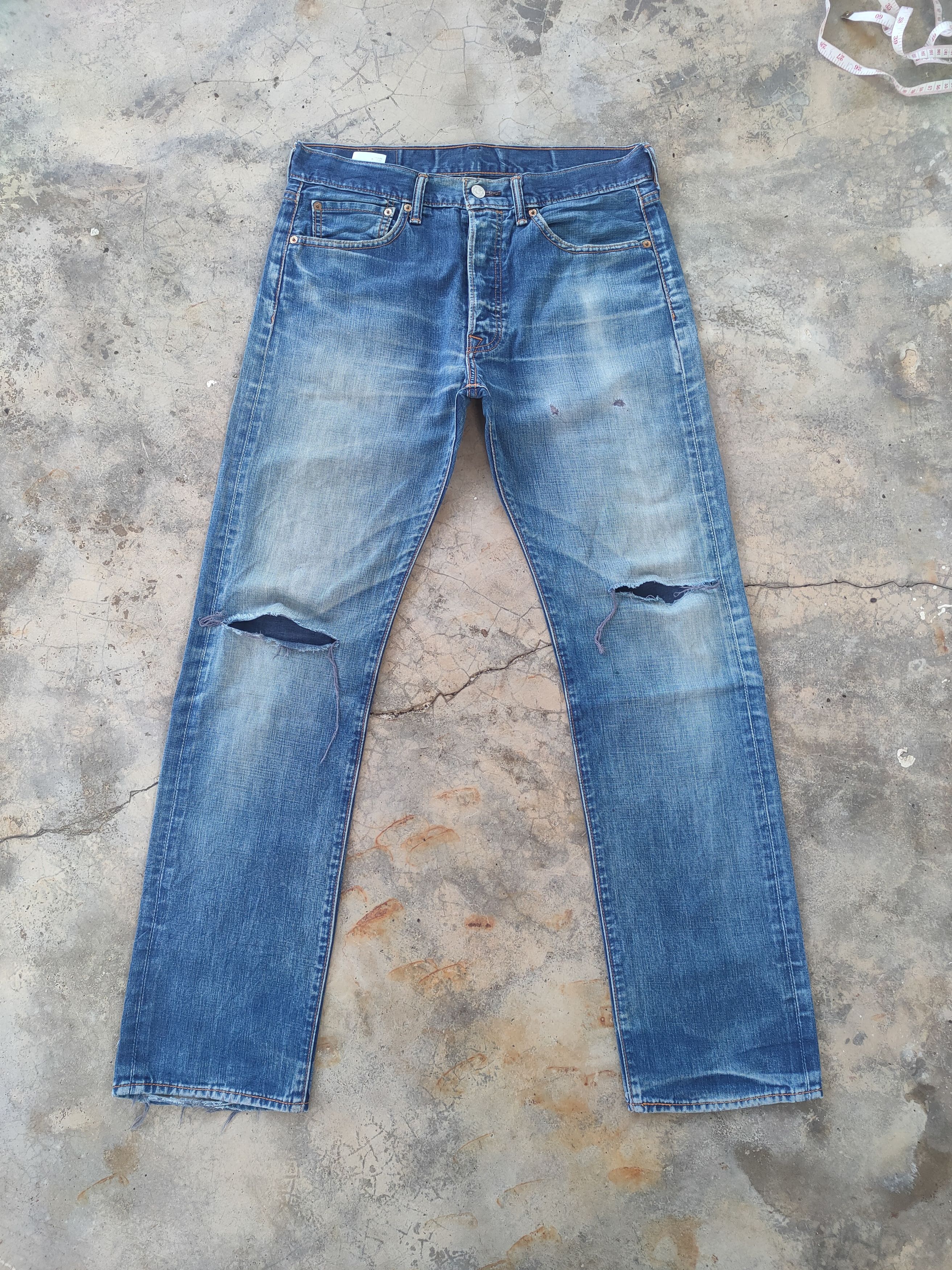 Levi's VINTAGE LEVI'S 501 PREMIUM RIPPED FADED JEANS DENIM PANTS Size US 33 - 2 Thumbnail