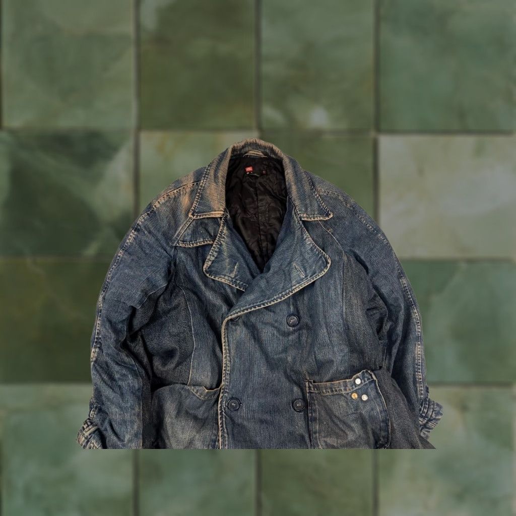 Diesel VINTAGE Diesel Archive Denim Faded double-breasted coat Oversized Jacket XL Blue Denim Archive 90s Grunge Mens Jacket Size US XL / EU 56 / 4 - 1 Thumbnail