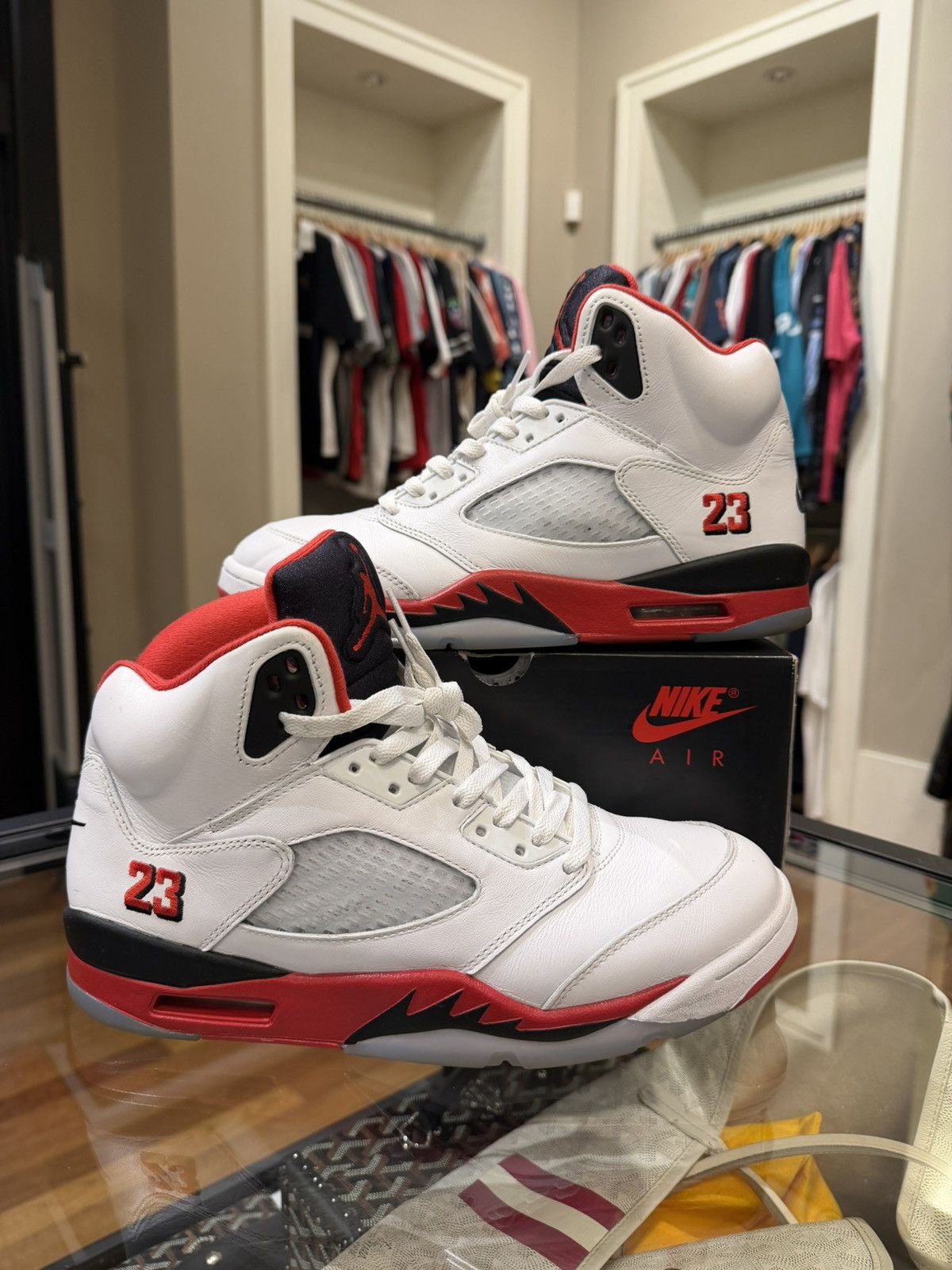 Jordan Brand Jordan 5 Retro ‘Fire Red Black Tounge’ Size US 10.5 / EU 43-44 - 1 Thumbnail