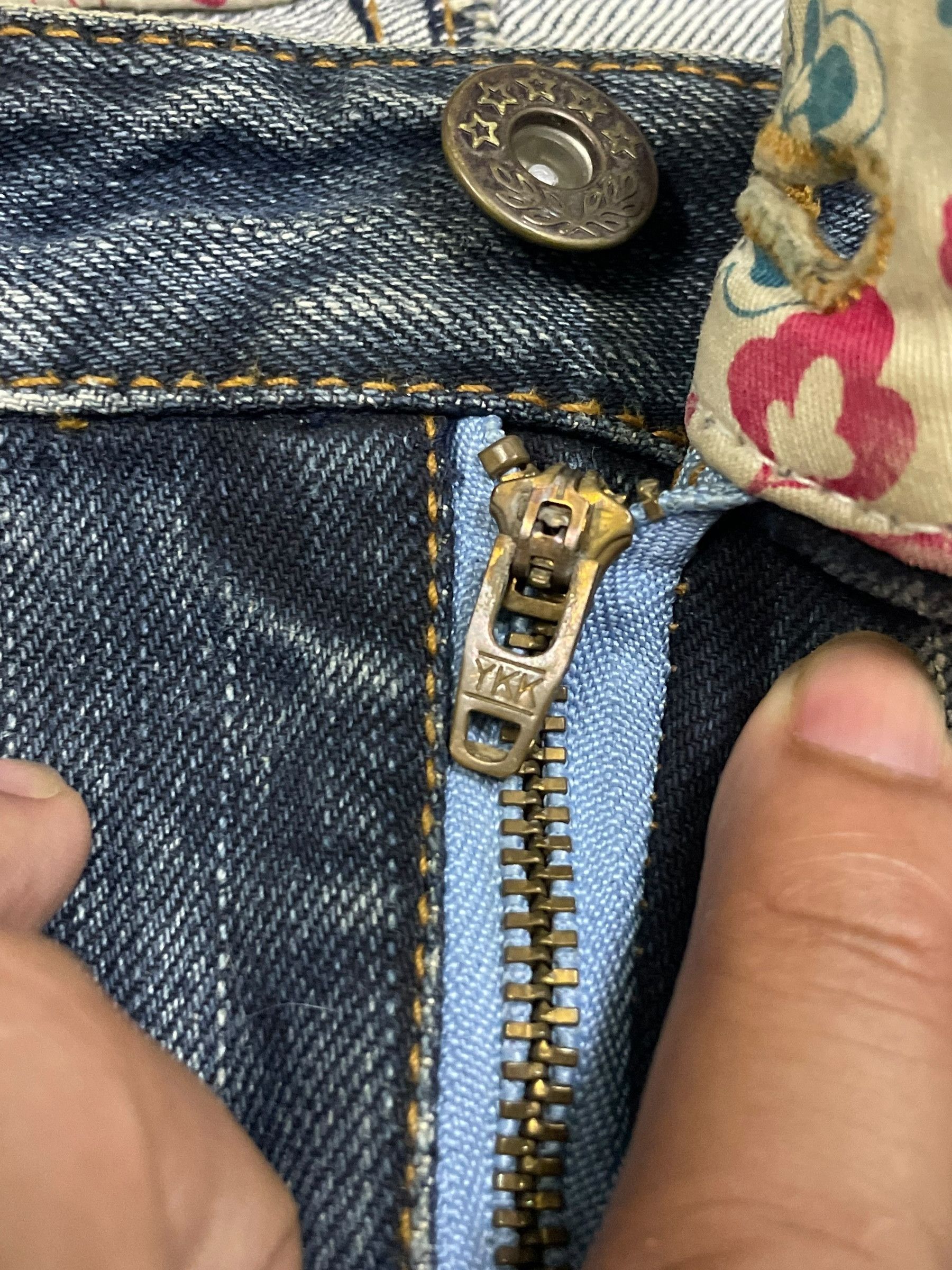 Japanese Brand Vintage Japanese Skull Gothic Loose Straight Frayed Jeans Size 31" - 12 Thumbnail