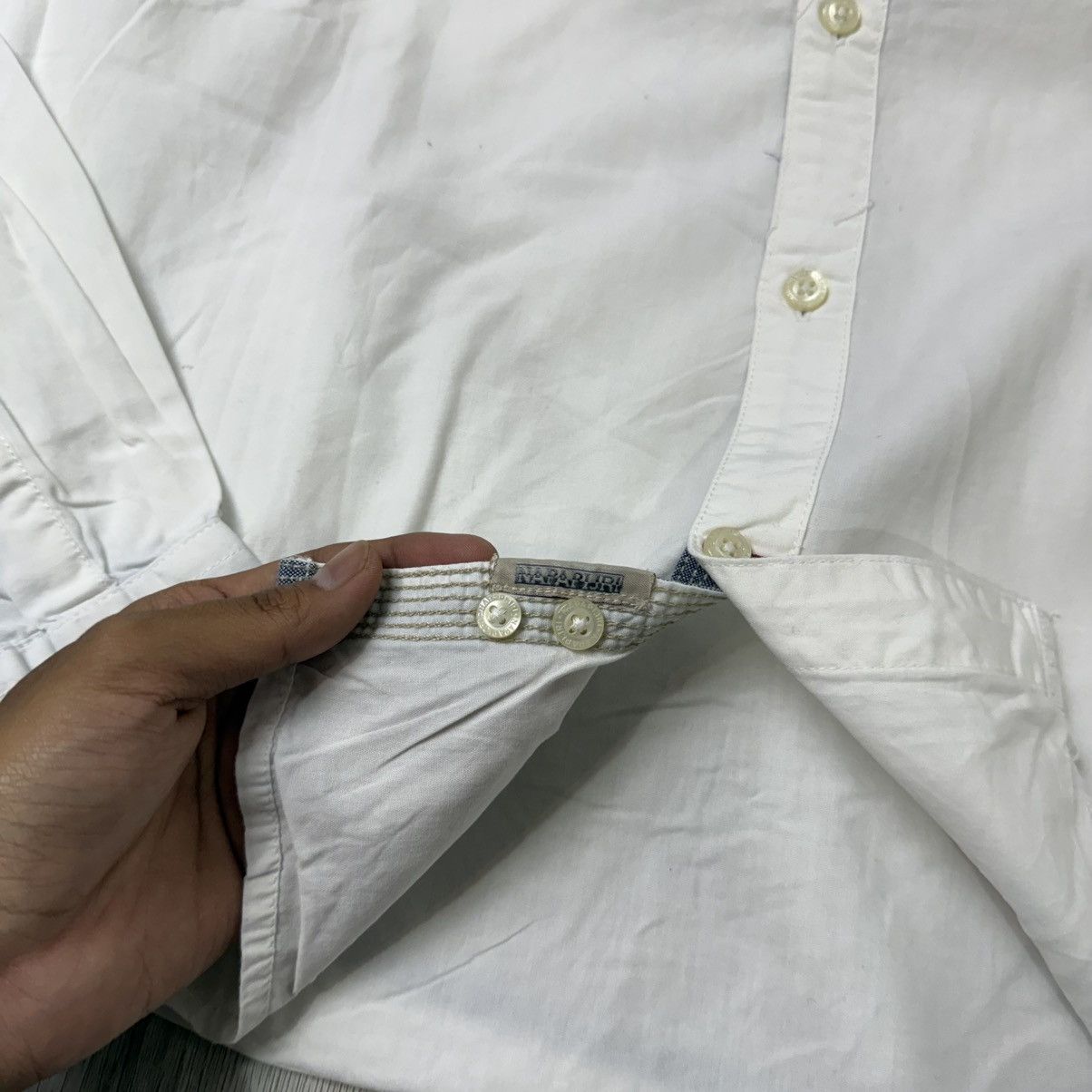Napapijri NAPAPIJRI gamar white button shirt Size US L / EU 52-54 / 3 - 4 Thumbnail