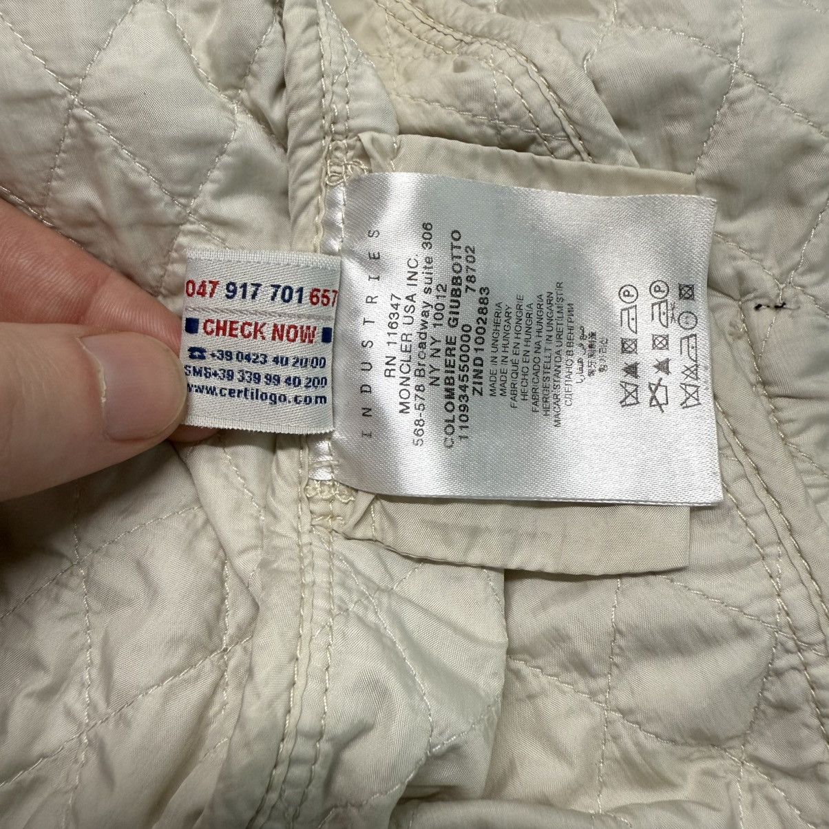 Moncler Moncler Colombiere Women’s Jacket - Size 1 (XS/S) - White Size S / US 4 / IT 40 - 7 Thumbnail