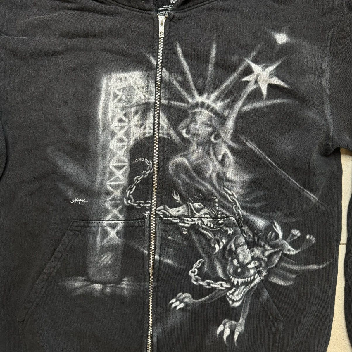 Travis Scott Travis Scott Met Life Zip-Up SIZE SMALL Size US S / EU 44-46 / 1 - 4 Thumbnail