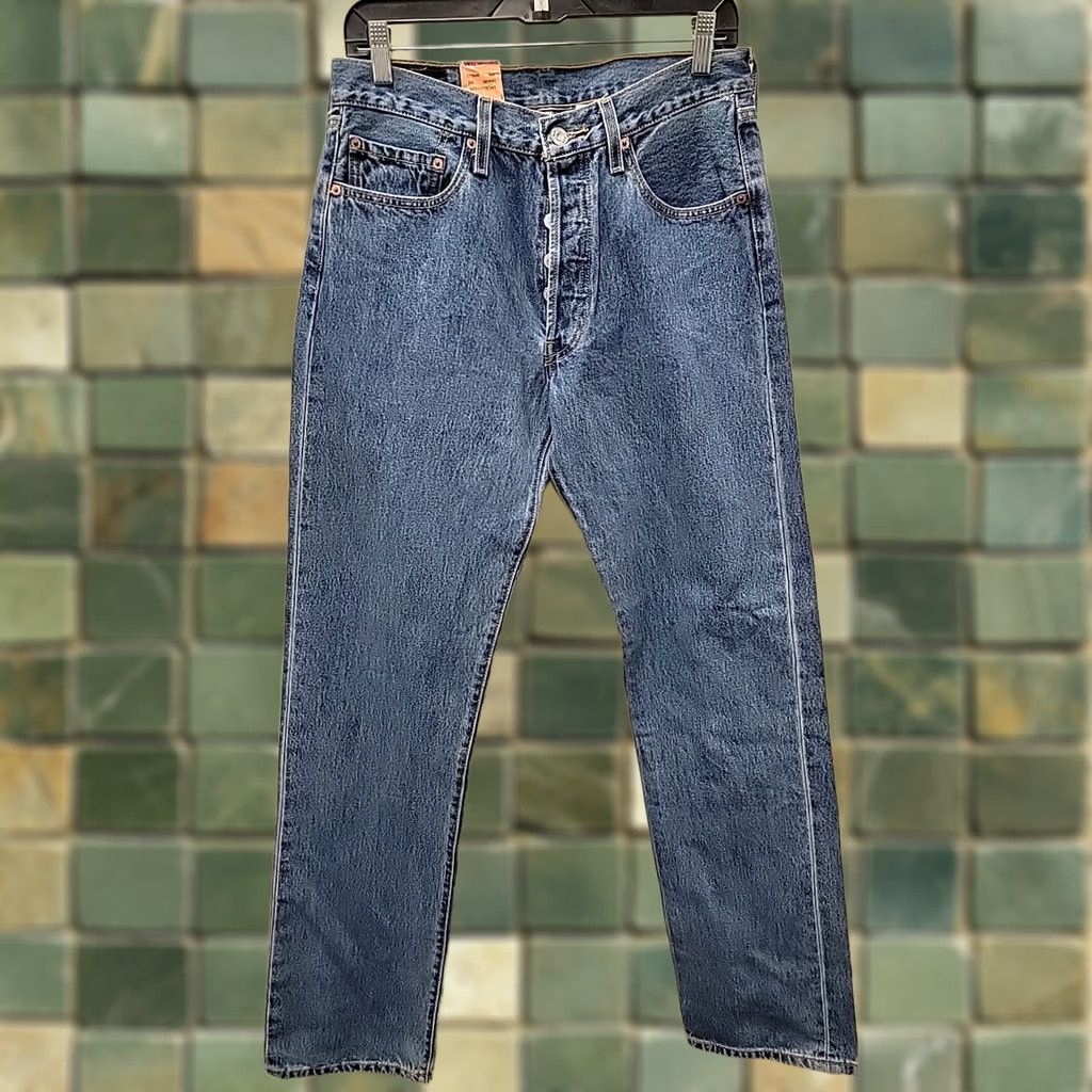 Levi's VINTAGE Levi's 501 Jeans Men 33x36 Blue Denim Straight 5-Pocket NWT Regular Cut Mid Rise Vintage Denim Jeans Mens Size US 33 - 1 Thumbnail