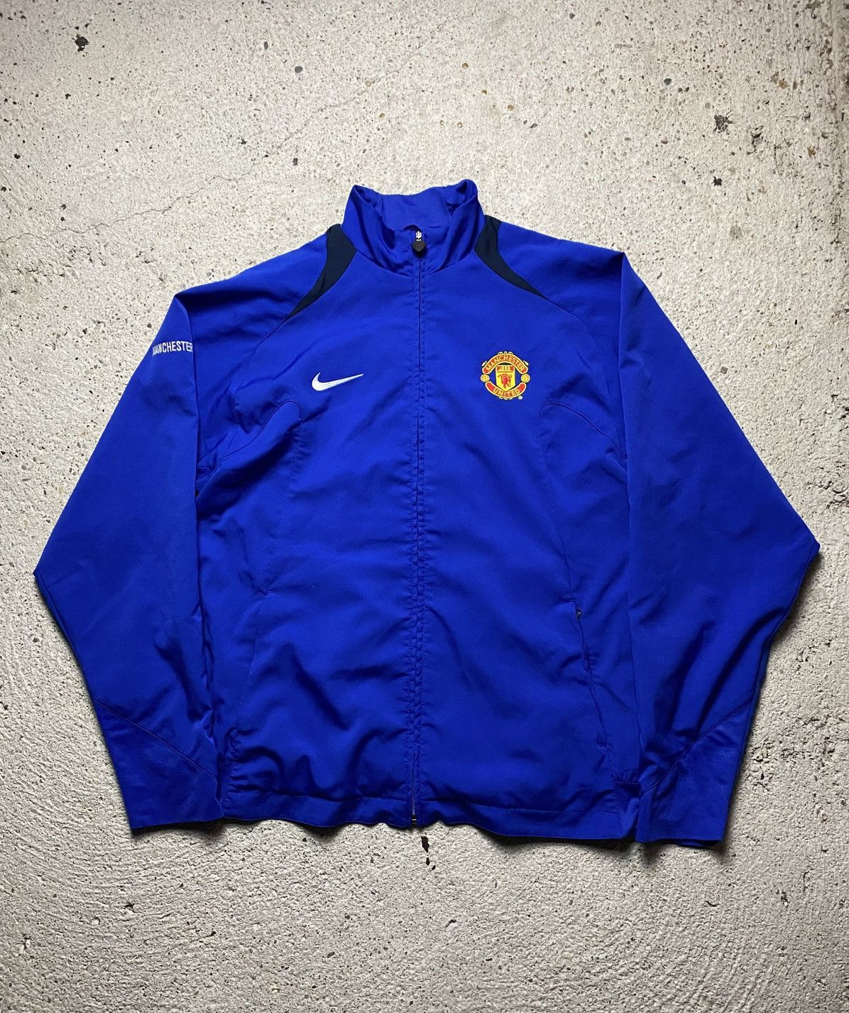 Nike Nike manchester united vintage windbreaker blue 2005-06 Size US L / EU 52-54 / 3 - 2 Thumbnail