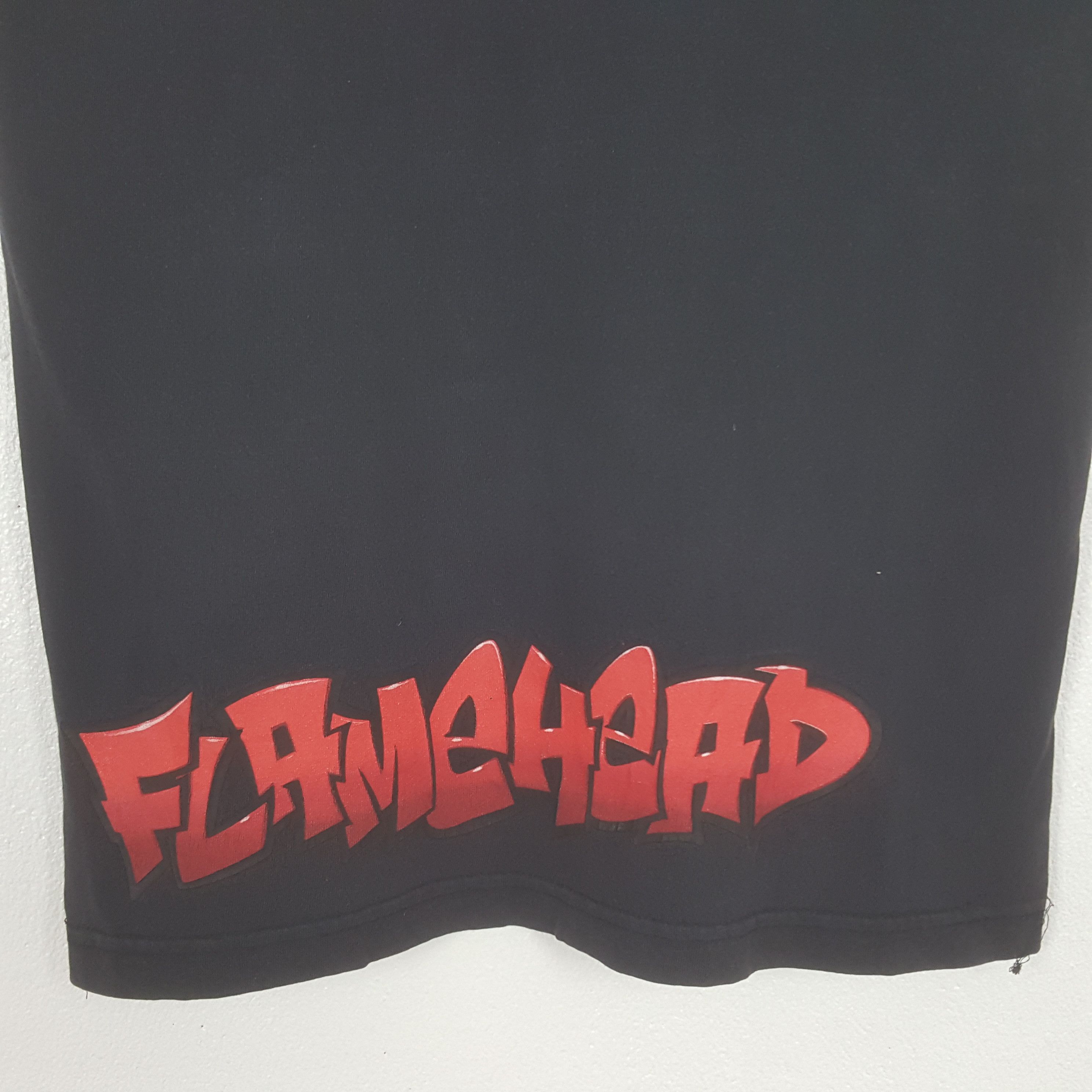 Vintage Vintage Flamehead American Skateboard Tshirt C319N39 Size US S / EU 44-46 / 1 - 4 Thumbnail
