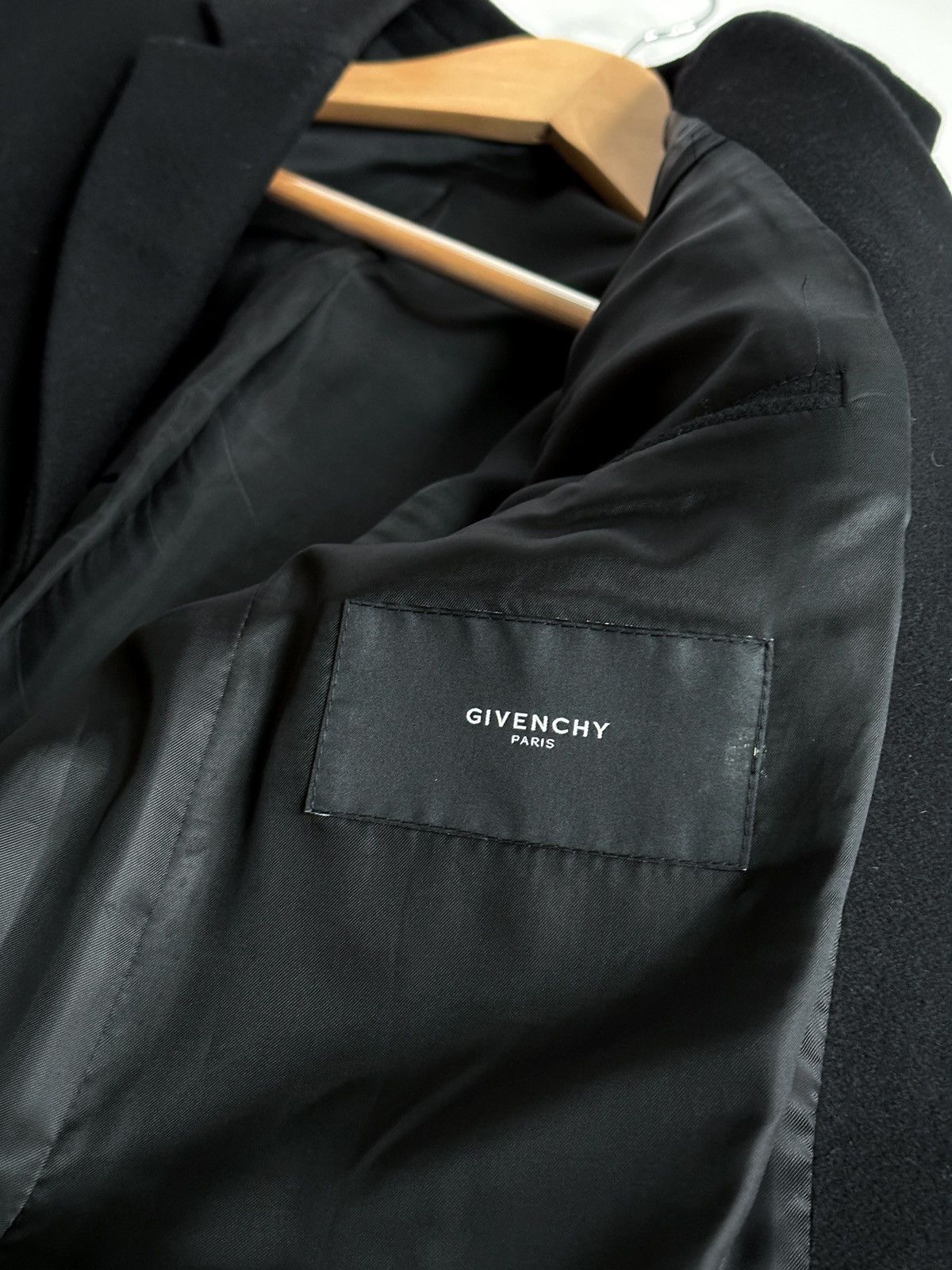 Givenchy Givenchy Zipped Shoulder Wool Coat Size US M / EU 48-50 / 2 - 6 Thumbnail