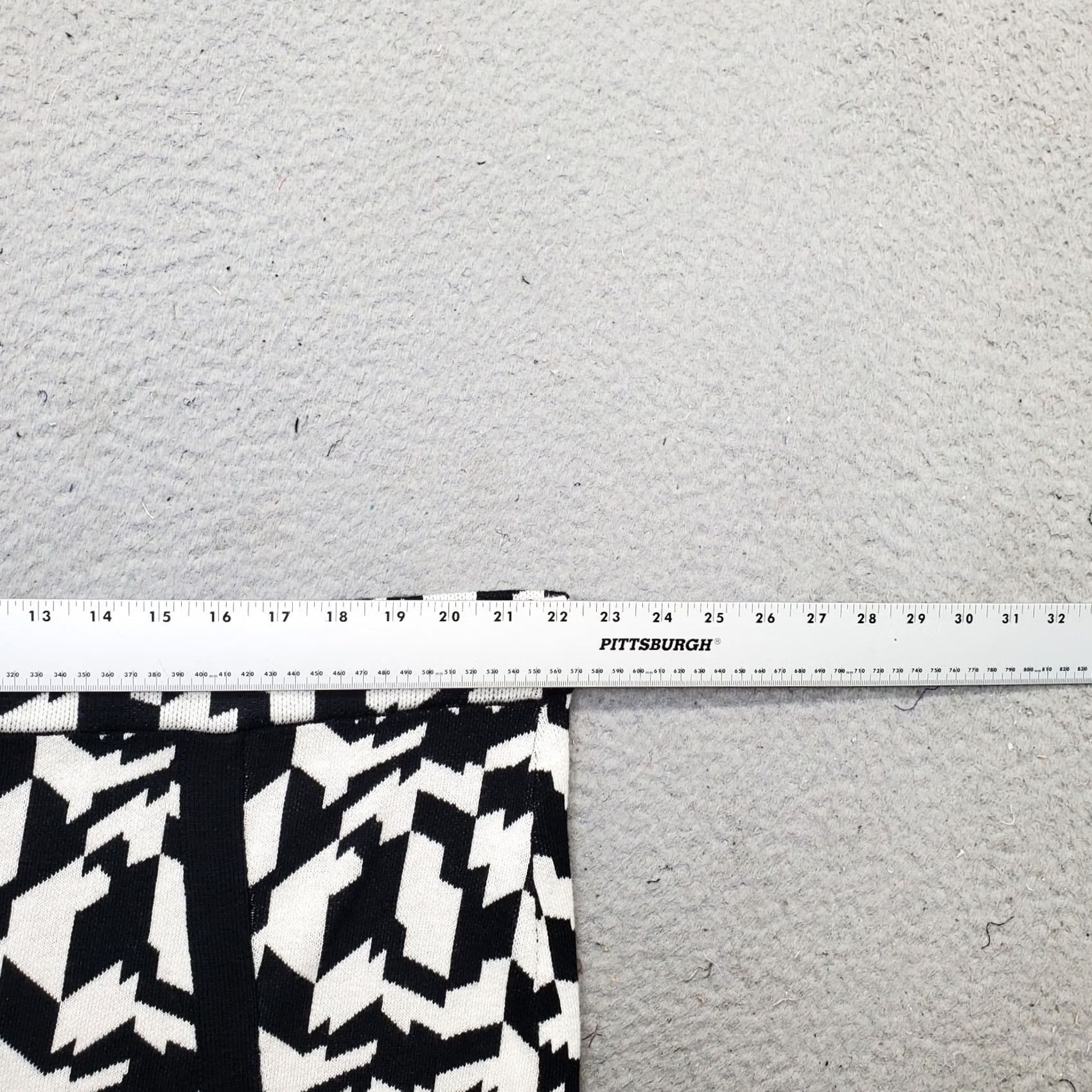Vintage Future Collective Midi Wrap Skirt Womens 2X Geometric Knitted Slit Pull On Size 40" / US 18 - 4 Thumbnail