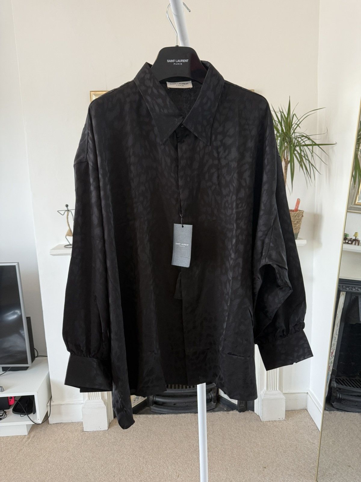 Saint Laurent Paris SS23 Saint Laurent Shirt in Matte and Shiny Silk Size US XL / EU 56 / 4 - 1 Thumbnail