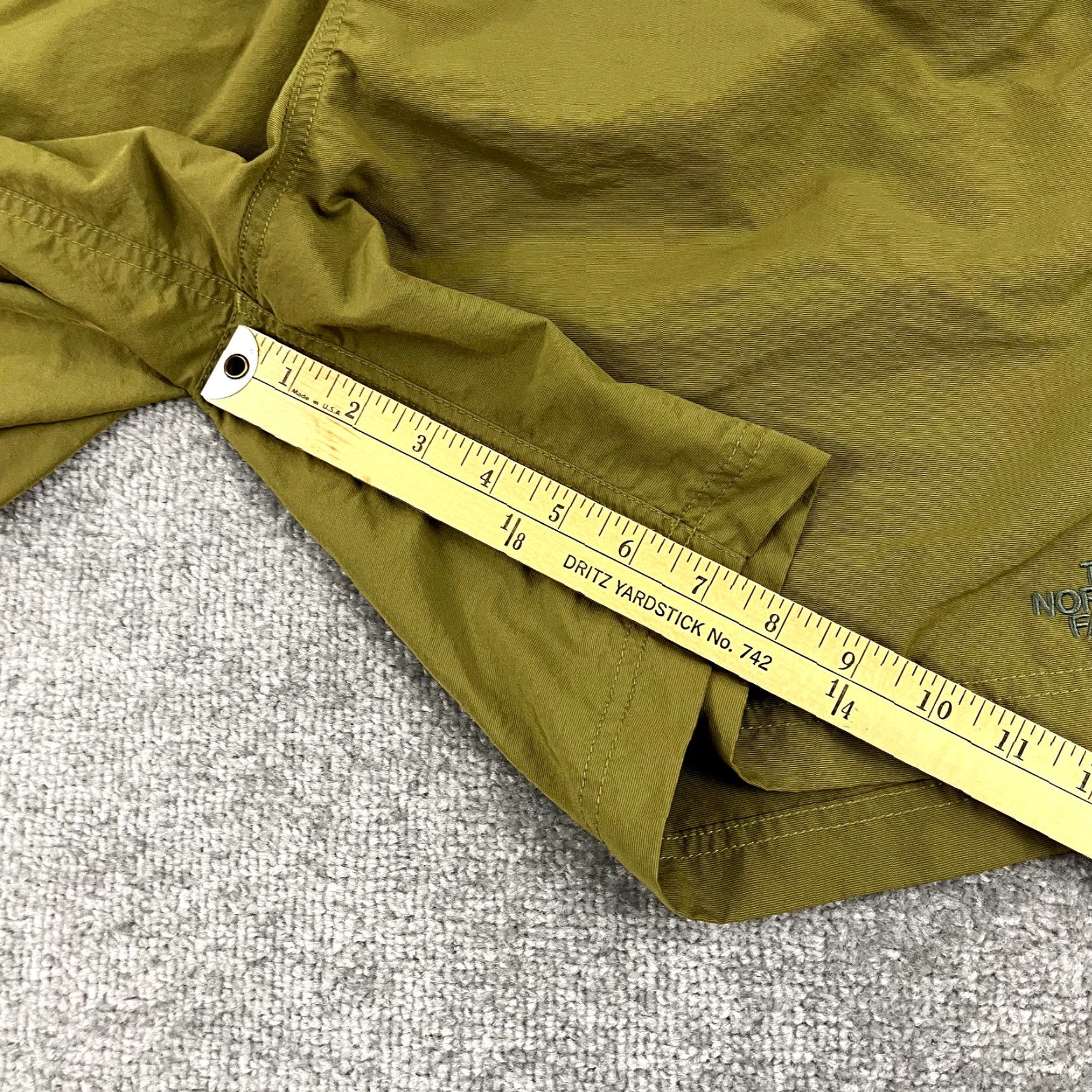 The North Face THE NORTH FACE Shorts Mens XL 7" Hiking Camping Trail Nylon Greenish Brown Size US 36 / EU 52 - 7 Thumbnail