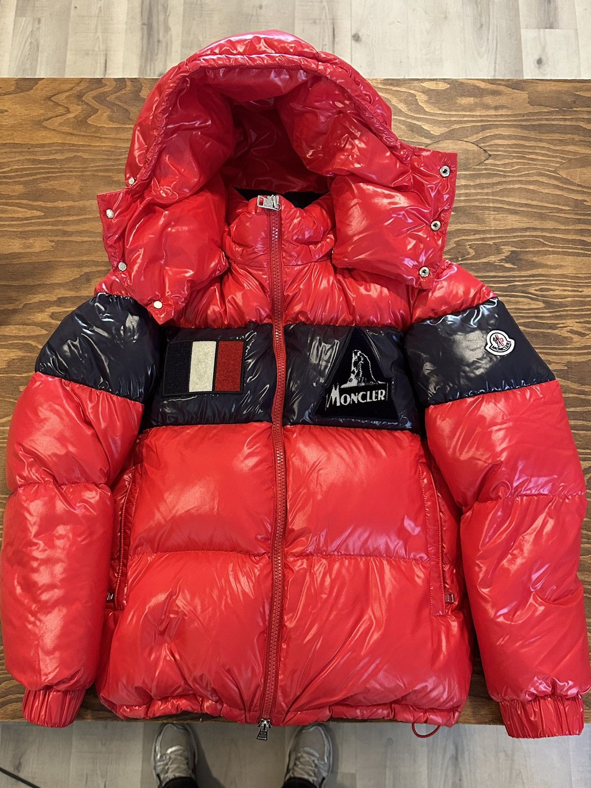 Moncler Moncler Giubbotto Down Jacket Size 1 Size US S / EU 44-46 / 1 - 1 Thumbnail