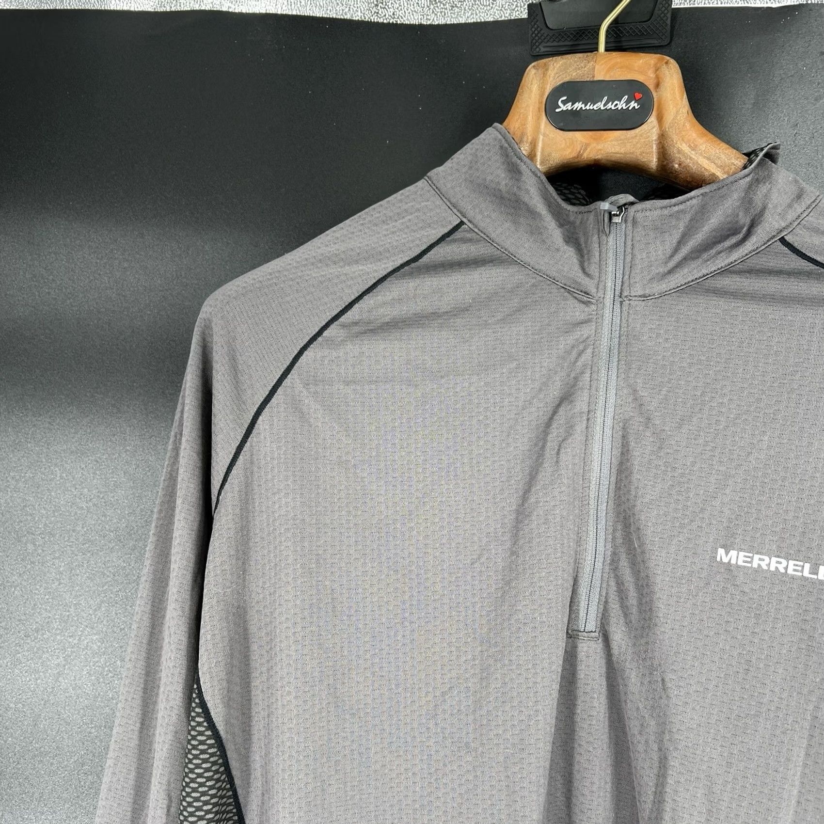 Merrell Merrell Pullover Shirt Mens 2XL Gray Long Sleeve Quarter Zip Outdoor Athletic Regular Fit Activewear Mock Neck 1/4 Zip Breathable Quick Dry Logo" Size US XXL / EU 58 / 5 - 3 Thumbnail