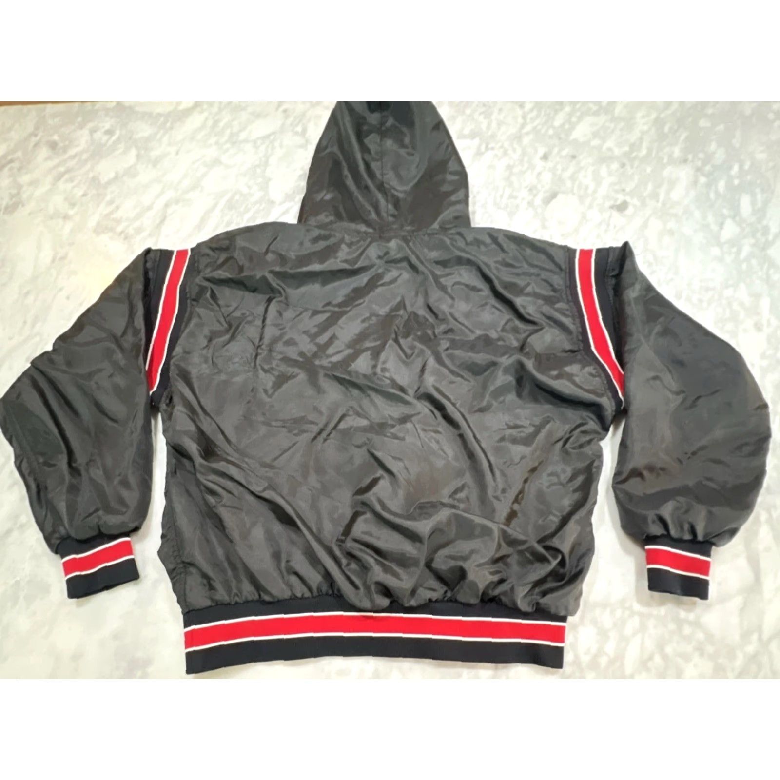 Vintage VINTAGE Butwin Hooded Pullover Jacket Men’s Large Sports Black Union Made USA Jacket Nylon Softshell Windbreaker Zip Hooded Casual Mens $ Size US L / EU 52-54 / 3 - 5 Thumbnail