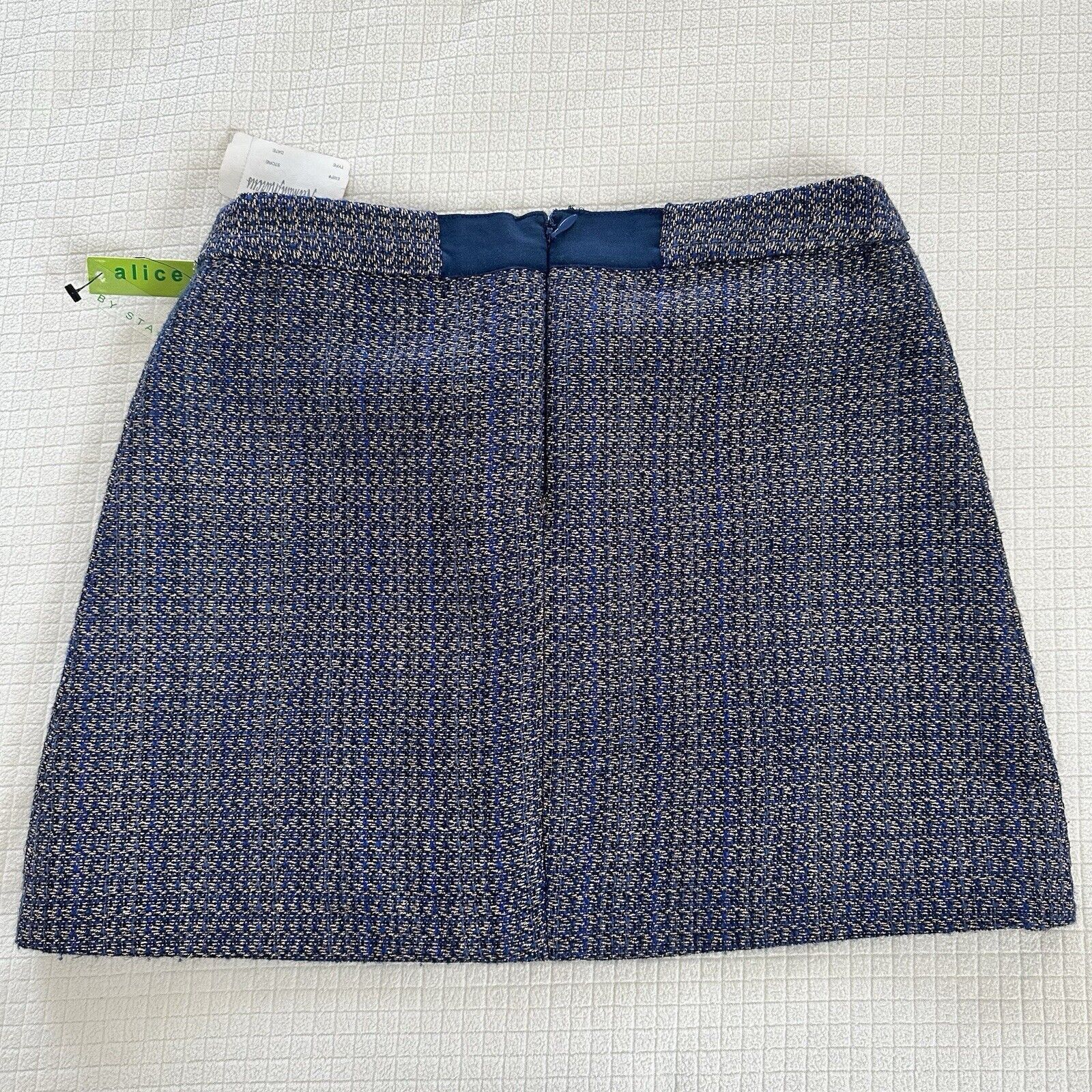 Alice + Olivia Alice Olivia Metallic Navy Mini Skirt Size 2 NWT Size 26" / US 2 / IT 38 - 6 Thumbnail