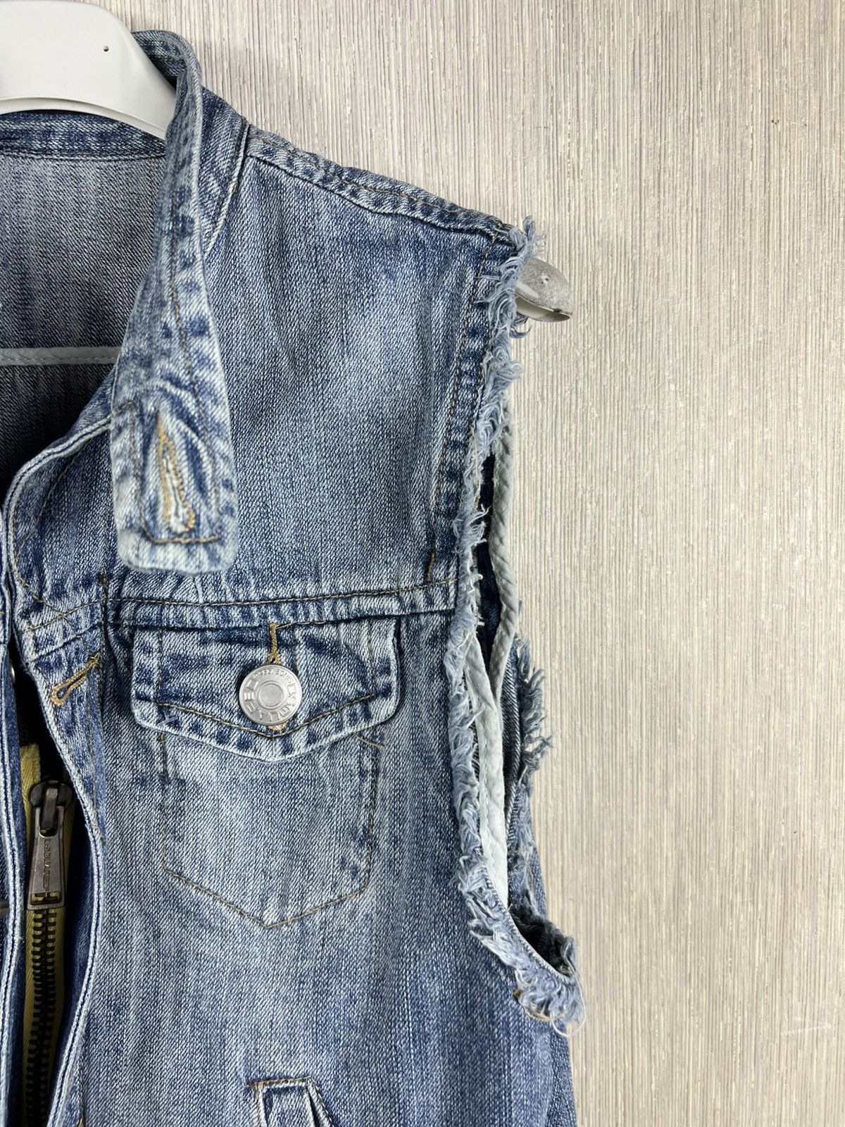 Dsquared2 Archive Dsquared2 denim sleeveless vest zip jacket vintage Size US M / EU 48-50 / 2 - 6 Thumbnail