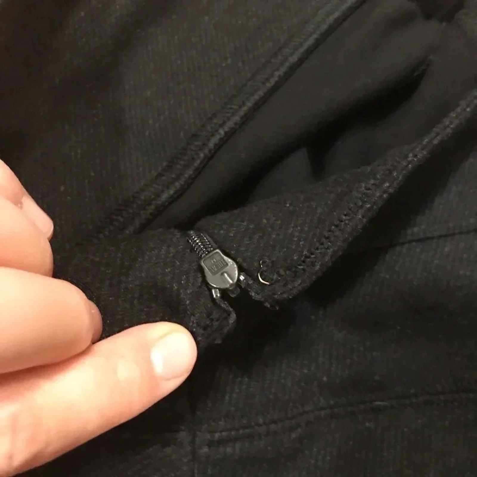 Athleta Athleta Flared Skirt Black Back Pocket Size 27" / US 4 / IT 40 - 10 Thumbnail
