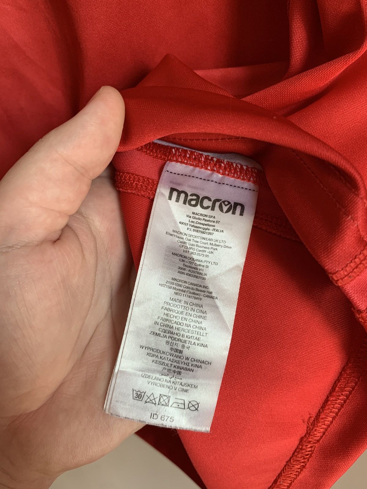 Macron Wales Home Rugby Union Shirt Macron Jersey Size XL Size US XL / EU 56 / 4 - 10 Thumbnail