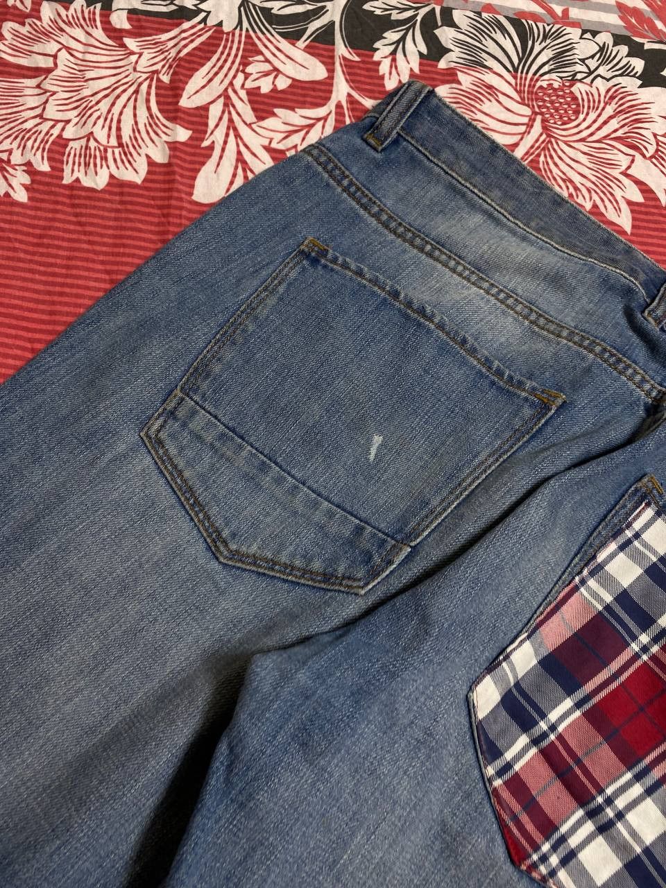 Japanese Brand 💥Vintage Distressed Washed Painted Flared Crash Denim Pants Size US 34 / EU 50 - 4 Thumbnail
