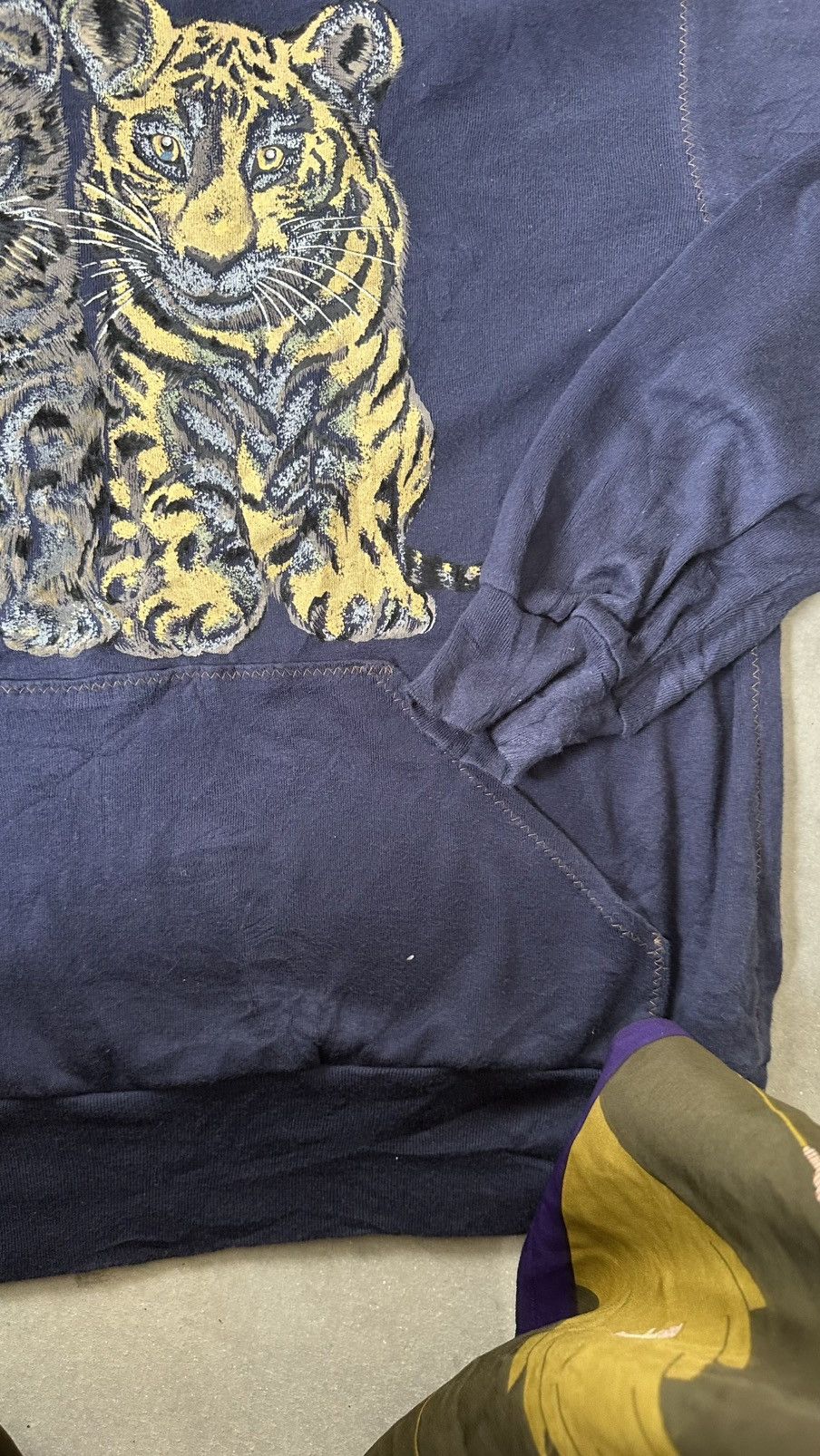 Japanese Brand VINTAGE LION & CAT HOODIE Size US L / EU 52-54 / 3 - 3 Thumbnail