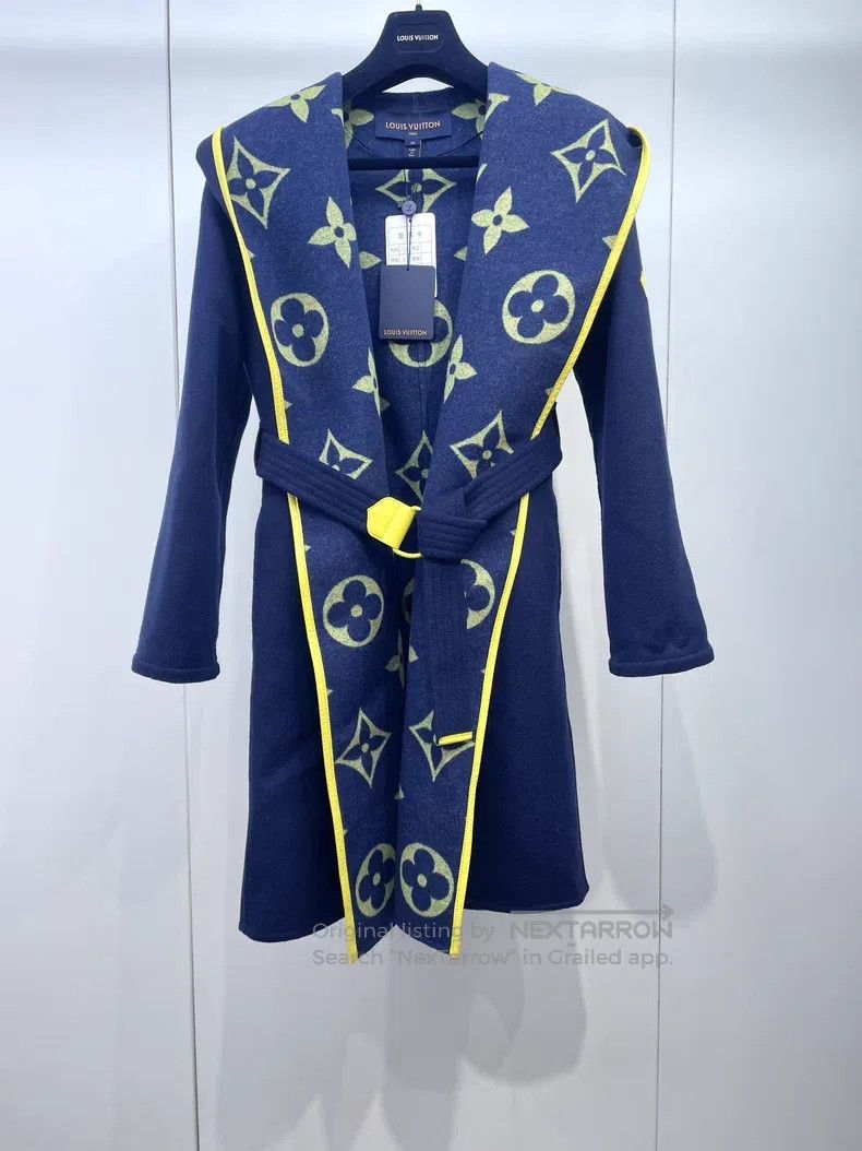 Louis Vuitton Blue bathrobe coat