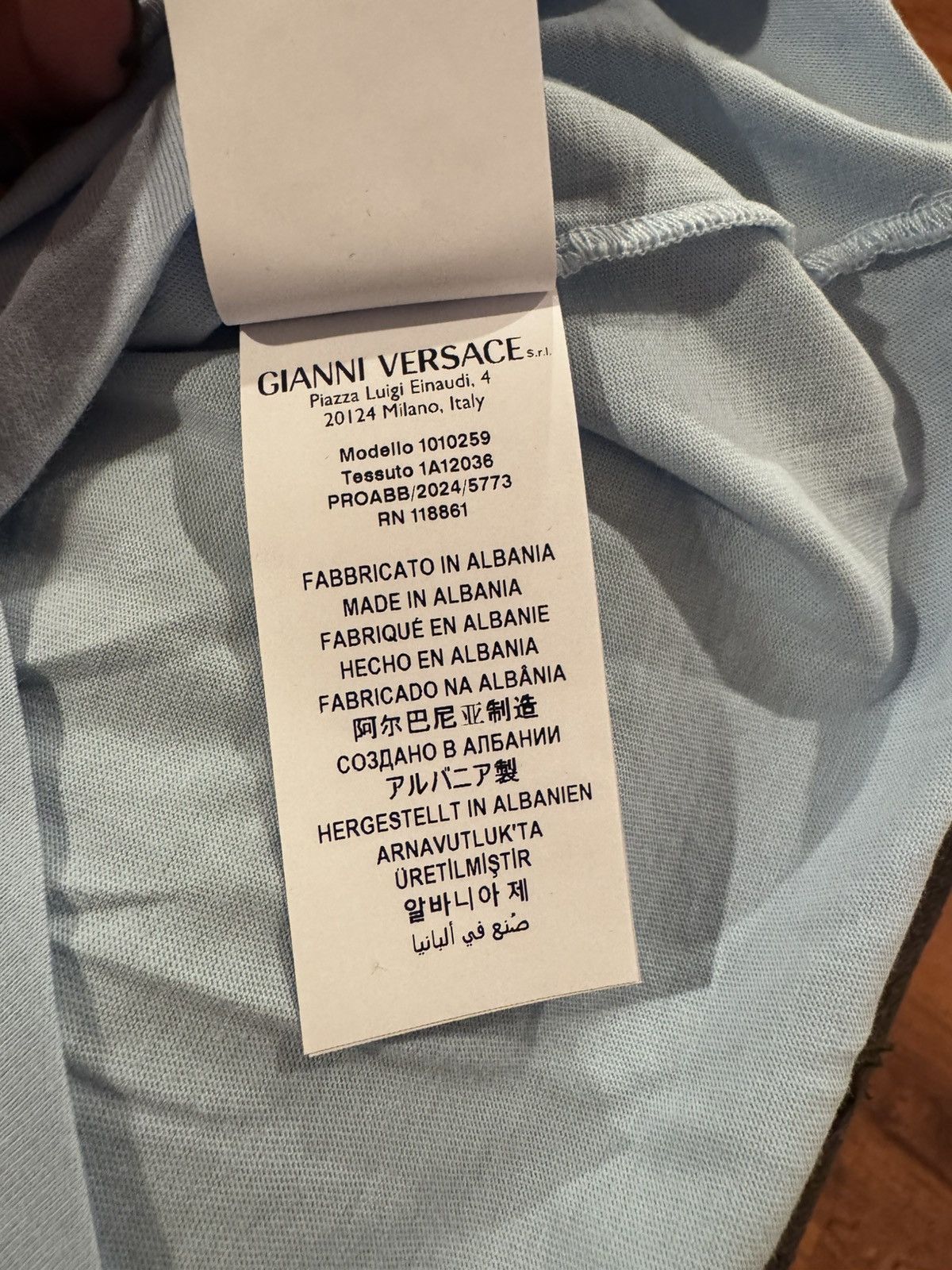 Versace Versace Sky Blue Knot Tee - L Size L / US 10 / IT 46 - 4 Thumbnail