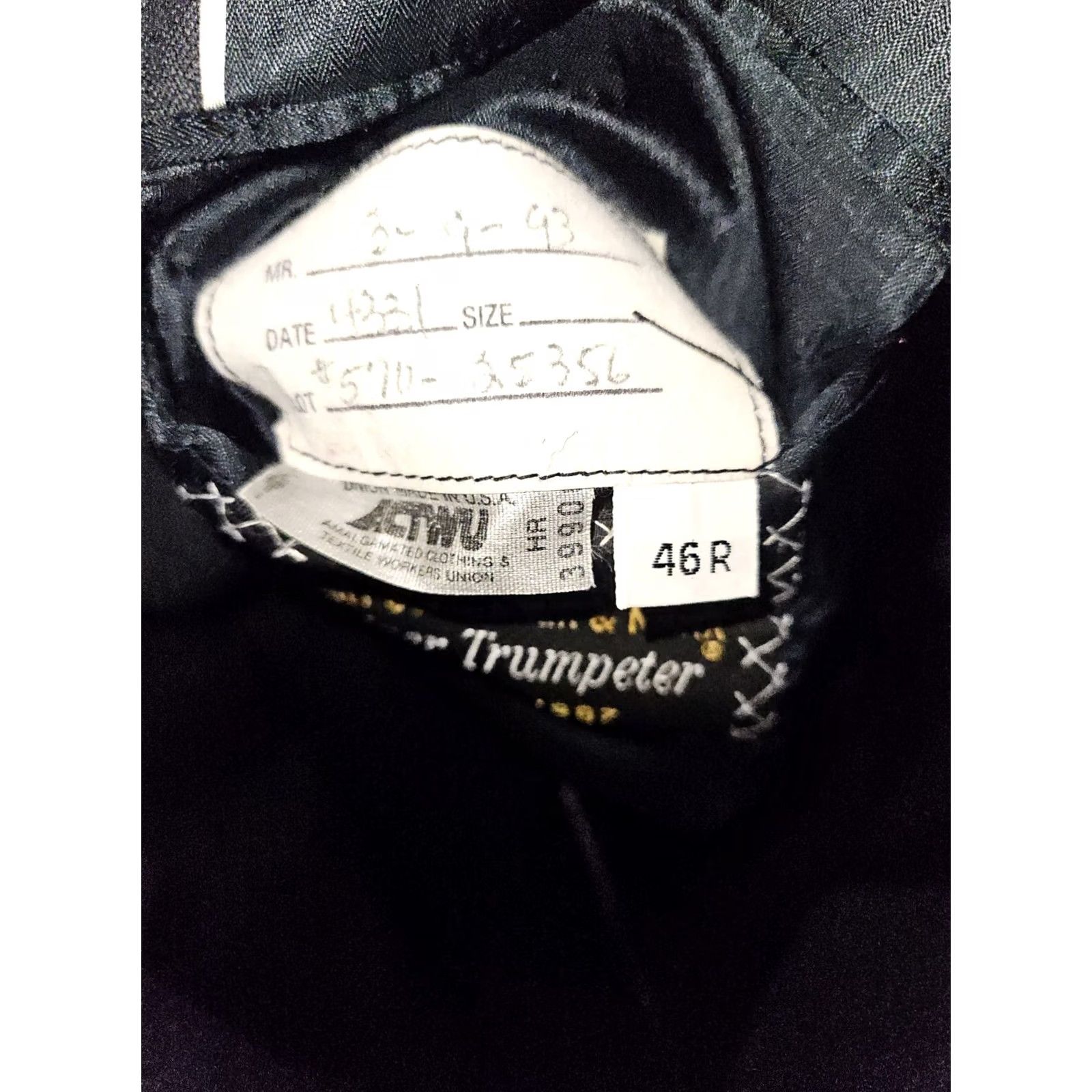 Hart Schaffner Marx VINTAGE Hart Schaffner Marx Silver Trumpster Blazer Men's 46R Gray Virgin Wool Double-Breasted Striped Classic Dad USA Mens Size 46R - 3 Thumbnail