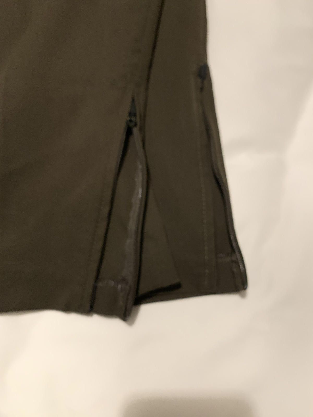 Banana Republic Banana Republic Olive Green Pants Bottom Zipper Pants Size US 31 - 5 Thumbnail