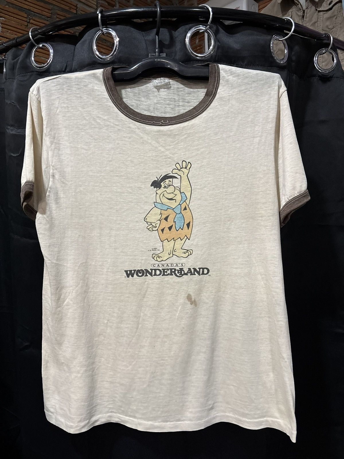 Vintage Vintage 1980 Fred Flintstone Ringer Size US L / EU 52-54 / 3 - 1 Thumbnail