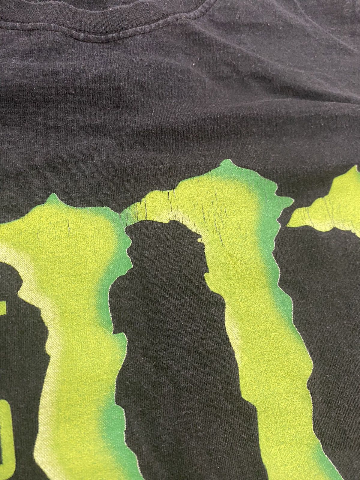 Vintage Vintage Monster Energy Big Logo T Shirt Size US L / EU 52-54 / 3 - 5 Thumbnail