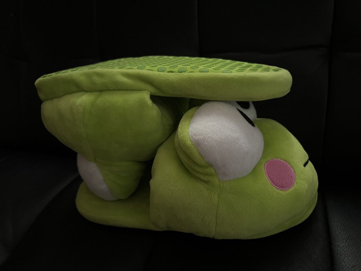 Universal Studios Hello Kitty x Universal Studios Keroppi Plush Slides Shoes Size US 7 / IT 37 - 2 Thumbnail
