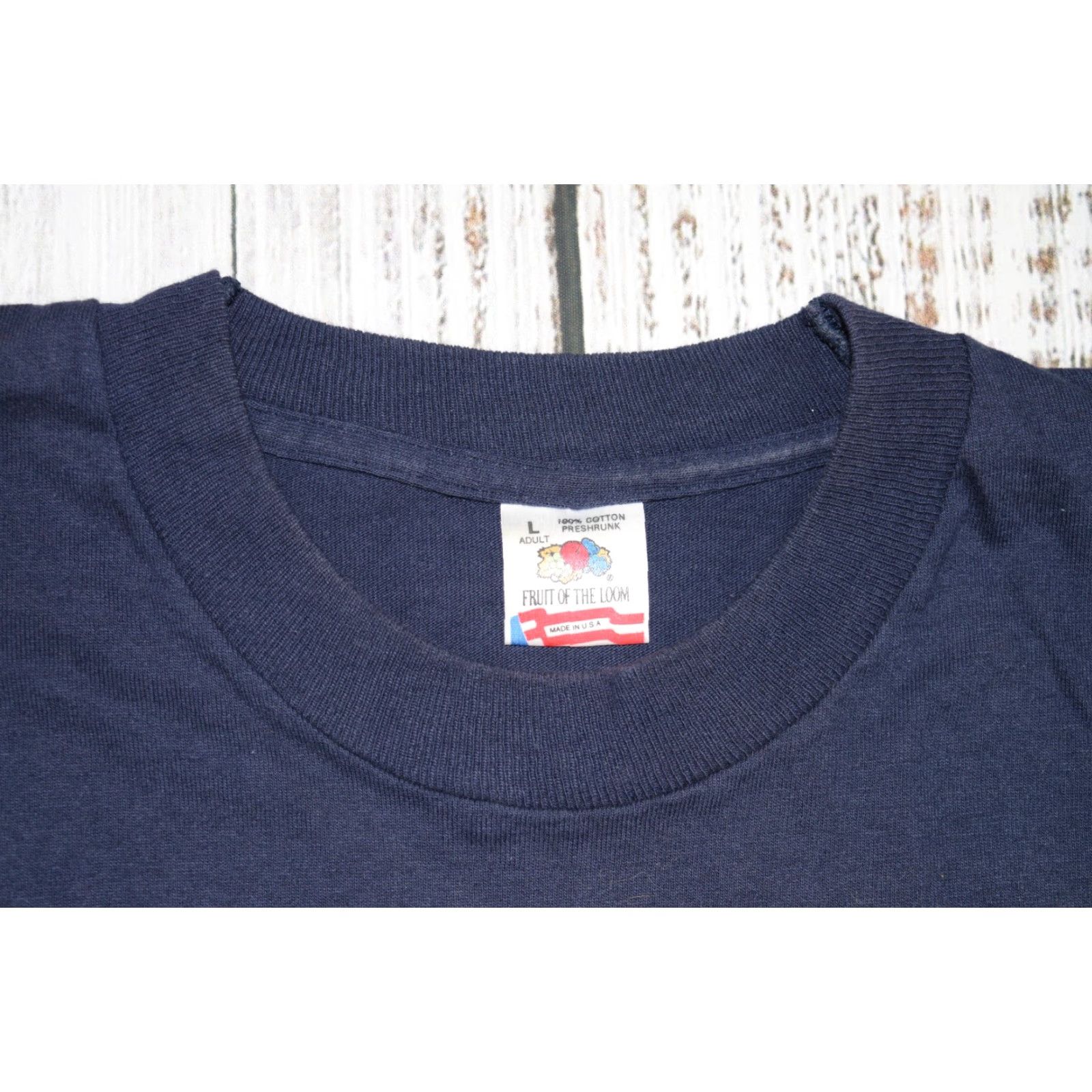 Fruit Of The Loom VINTAGE Fruit of the Loom Woolrich Deer Hunting Graphic T-Shirt Men Large Navy 90s Outdoor Size US L / EU 52-54 / 3 - 4 Thumbnail