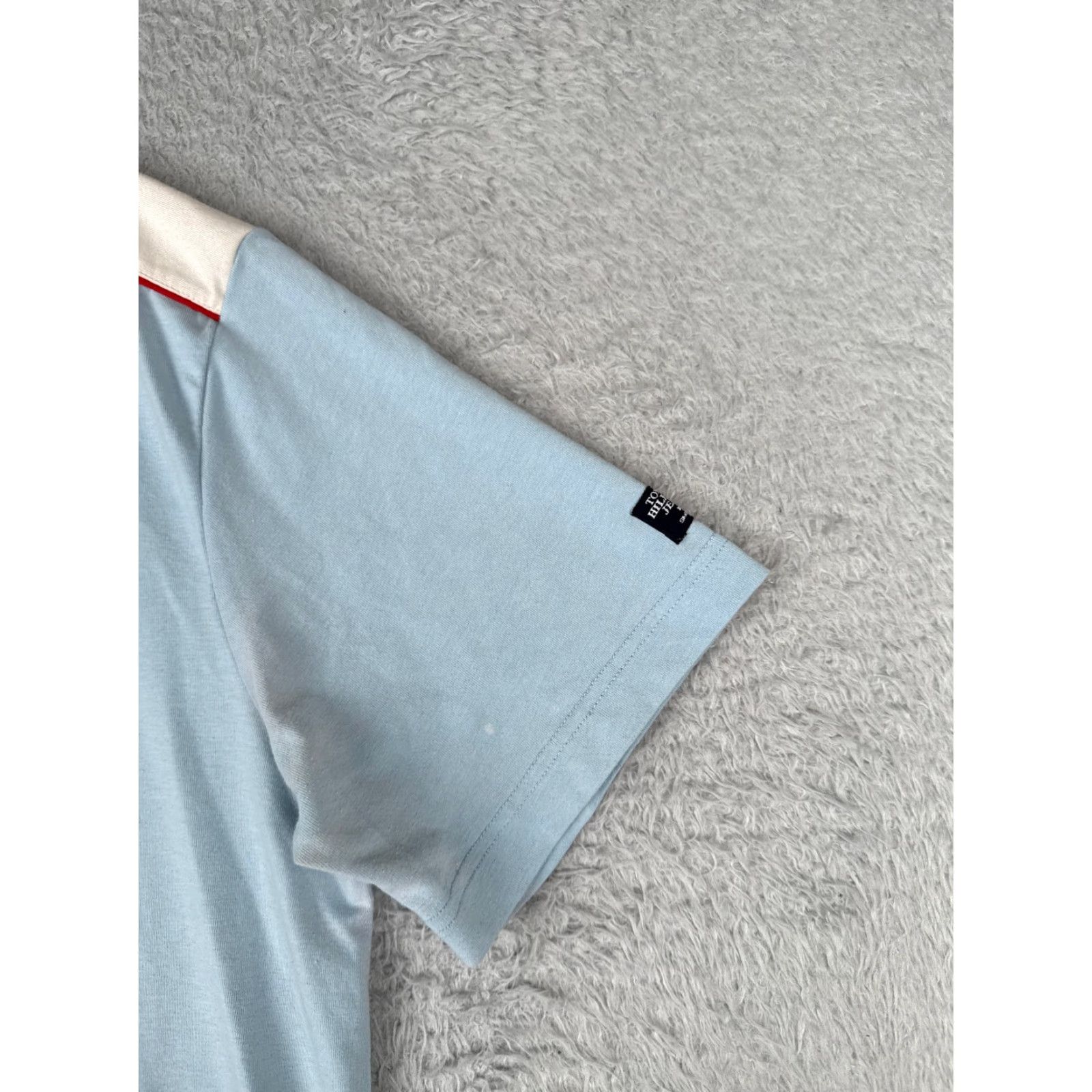Tommy Hilfiger VINTAGE Tommy Hilfiger Polo Shirt Men Large Blue Cotton Blend Short Sleeve Slim Fit 40in Chest Regular - Polo Shirt Mens Size US L / EU 52-54 / 3 - 2 Thumbnail