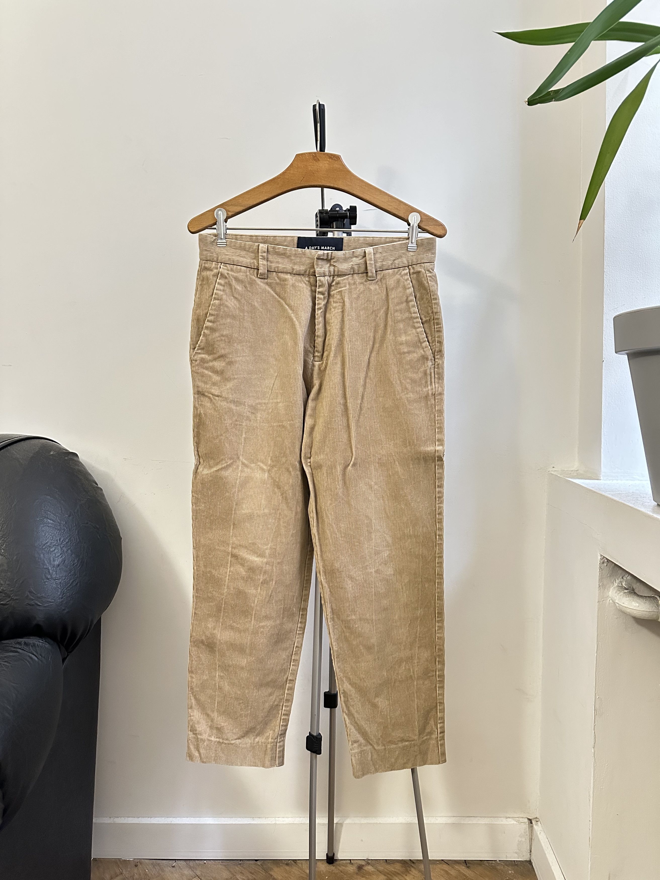 A Day's March A Day's March Beige Corduroy Pants Size US 28 / EU 44 - 2 Thumbnail