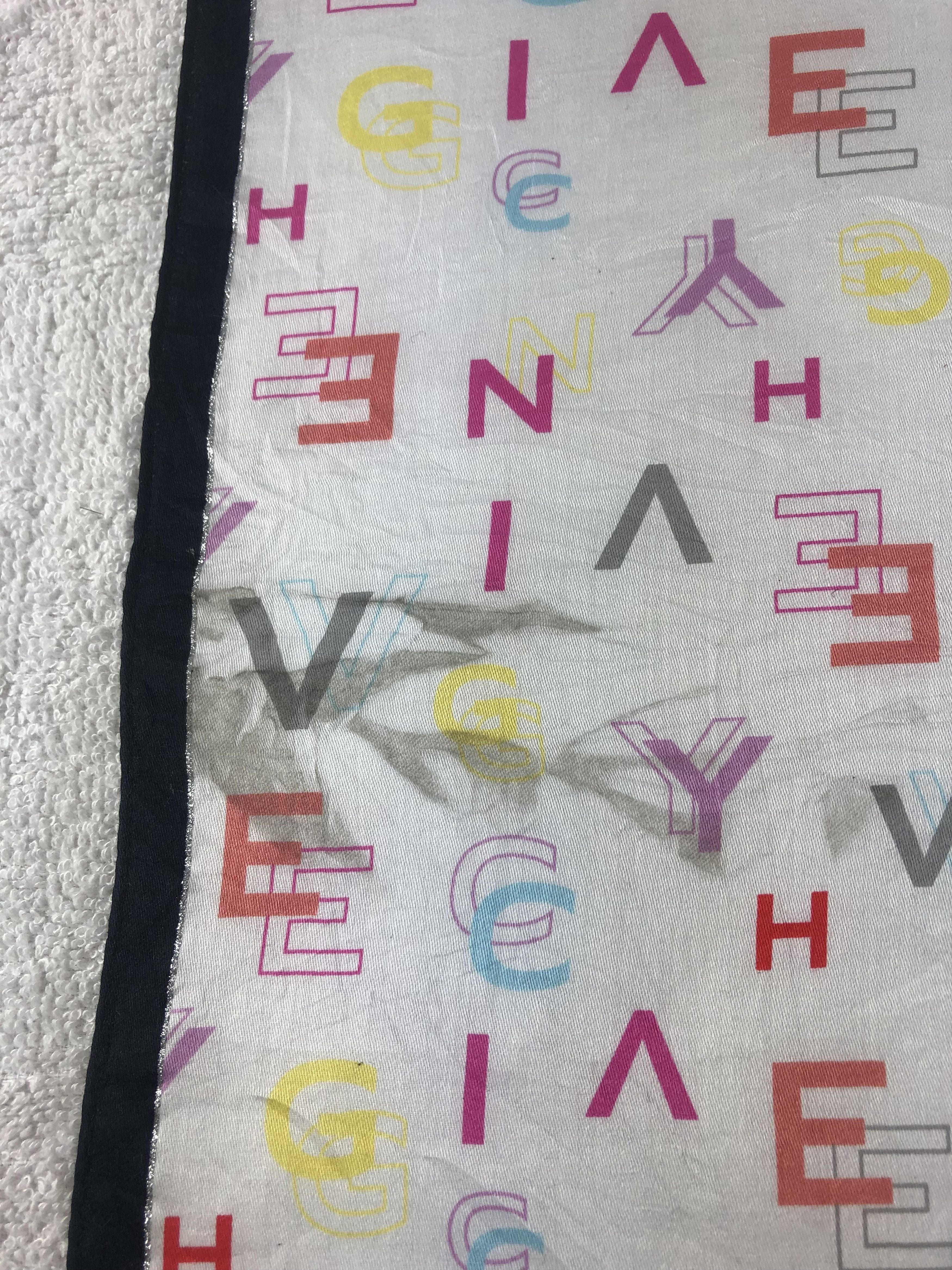 Vintage Givenchy Handkerchief / Bandana / Neckerchief Size ONE SIZE - 6 Thumbnail