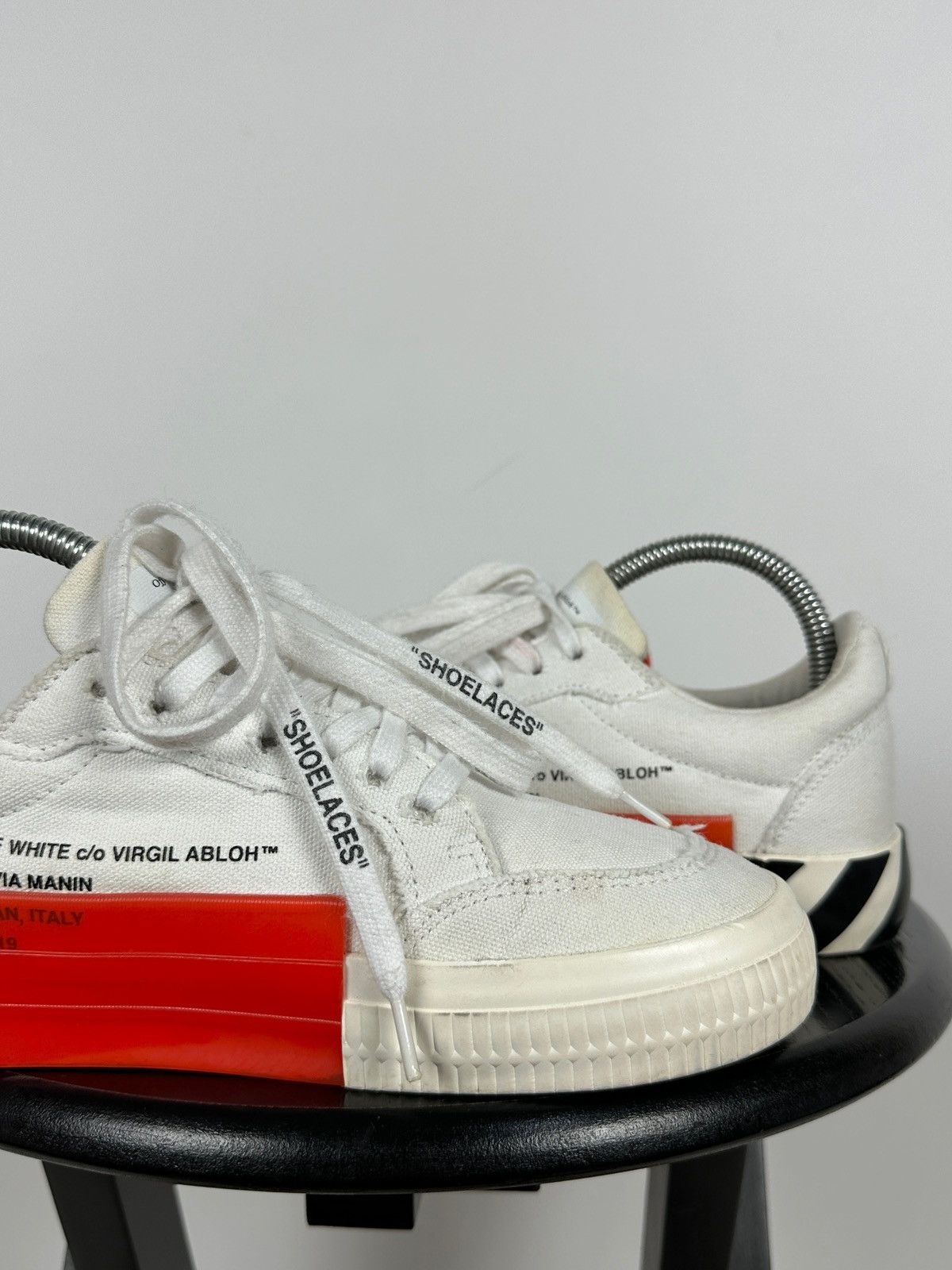 Off-White Off-White Vulcanized Virgil Abloh Low Top Sneakers Size US 8 / IT 38 - 15 Thumbnail