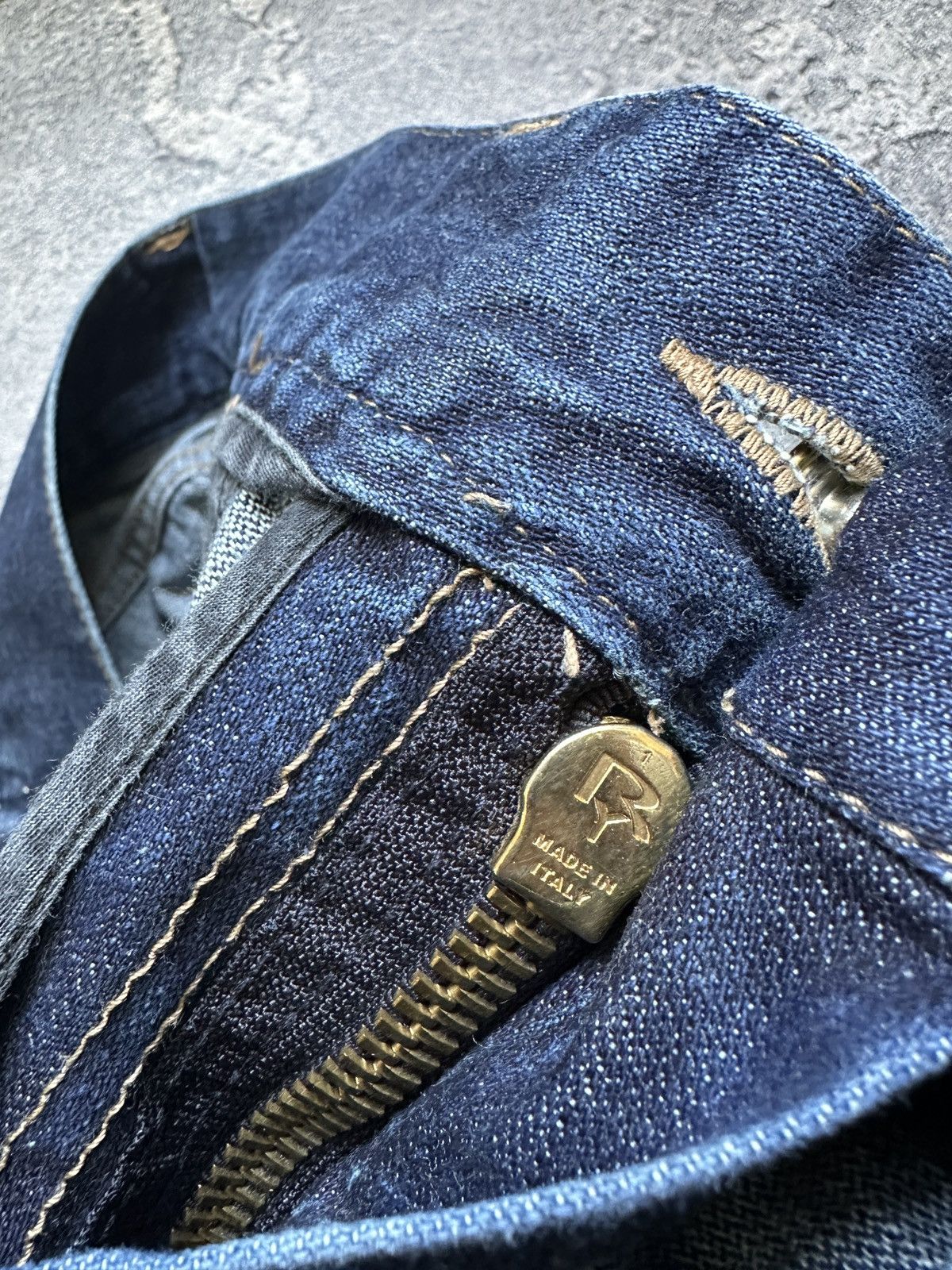 Dolce & Gabbana Dolce & Gabbana Mens Classic Denim Pants Jeans Size 30 Size US 30 / EU 46 - 7 Thumbnail