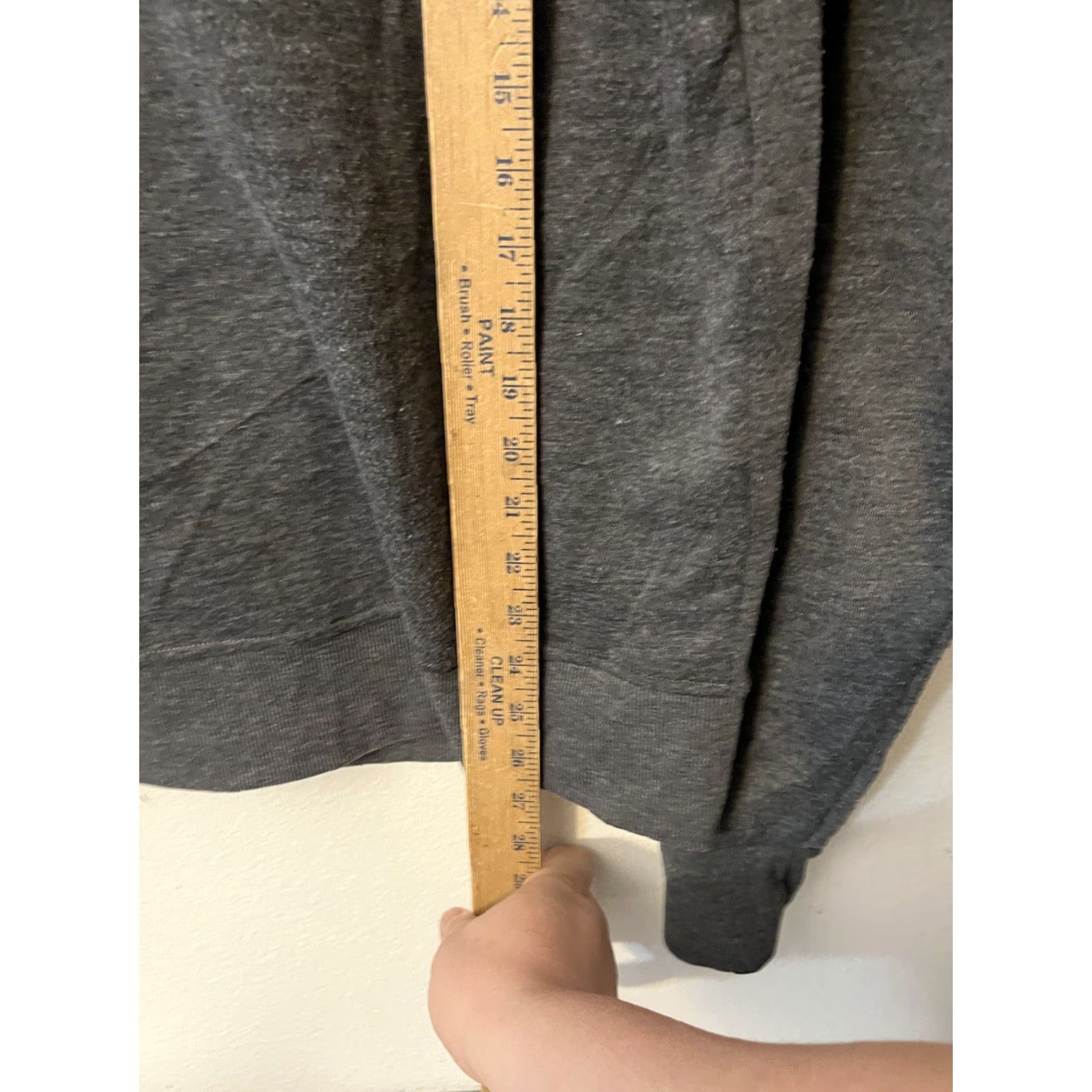 Champion Champion Mens Hoodie Shirt Long Sleeve Gray Polyester Athletic Logo - M Size US M / EU 48-50 / 2 - 4 Thumbnail