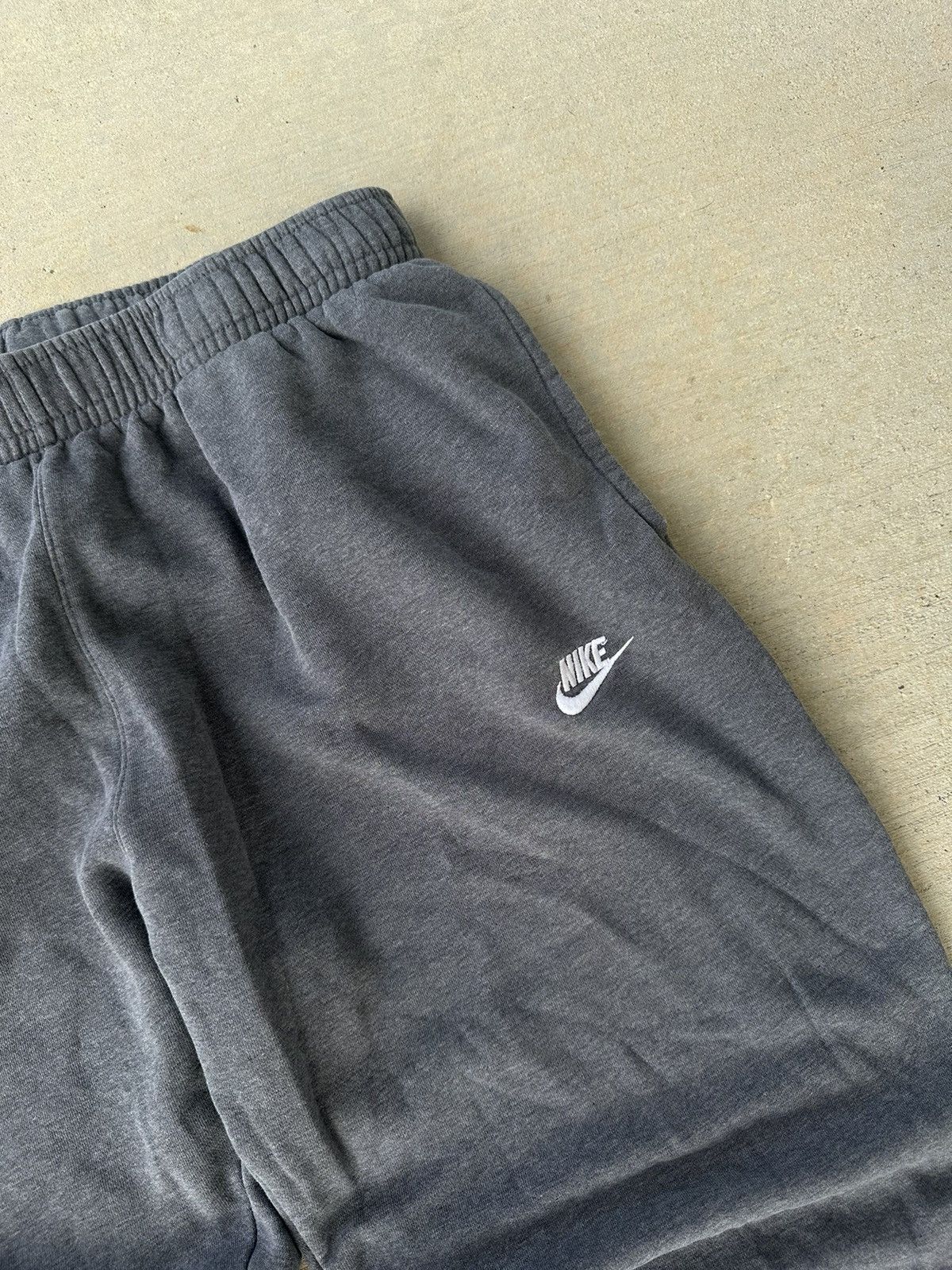 Other Vintage Nike Sweatpants Size US 36 / EU 52 - 2 Thumbnail