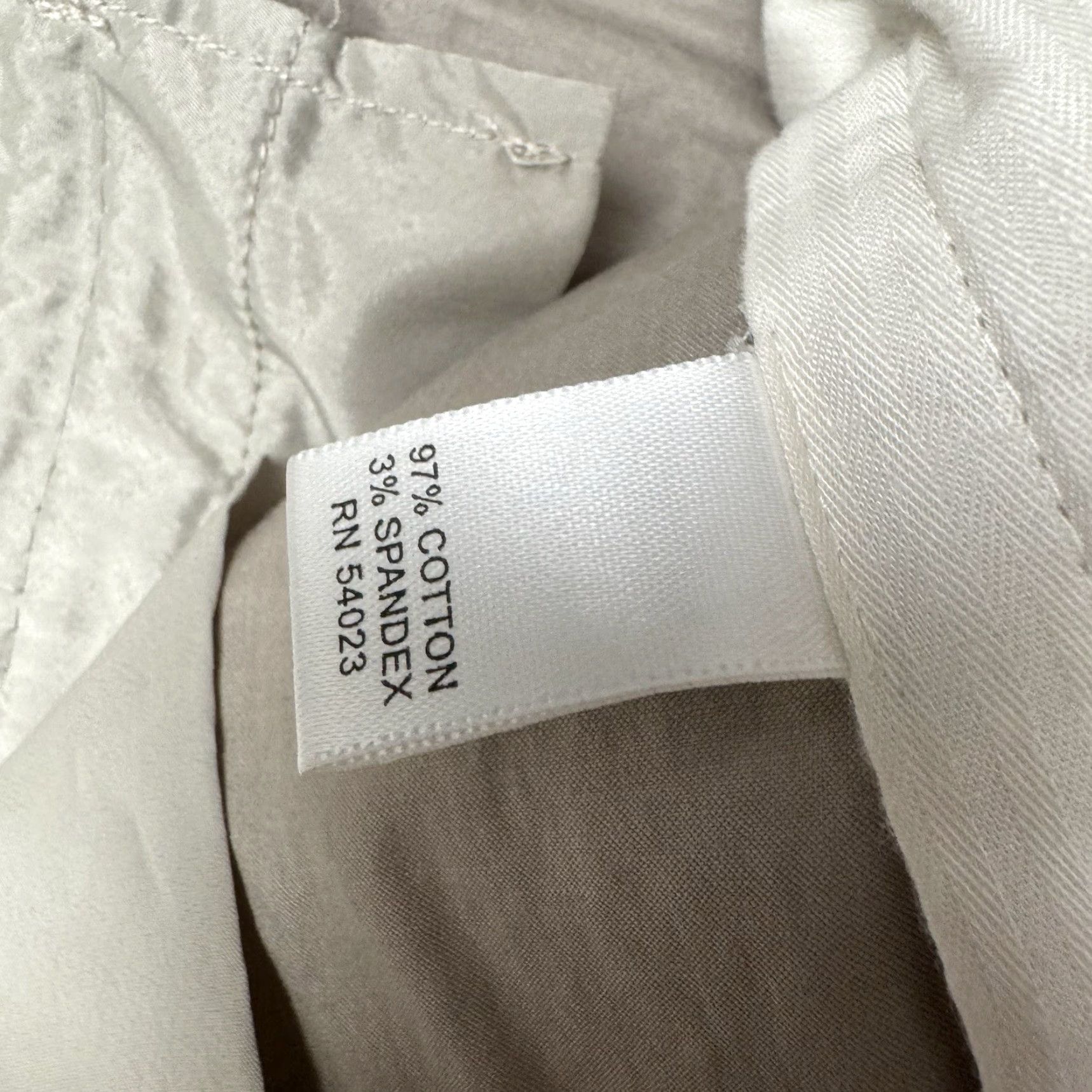 Banana Republic VINTAGE Banana Republic Martin-Fit Women's Pants Size 8 Beige Khakis Stretch Straight 26in Inseam Size 30" / US 8 / IT 44 - 4 Thumbnail