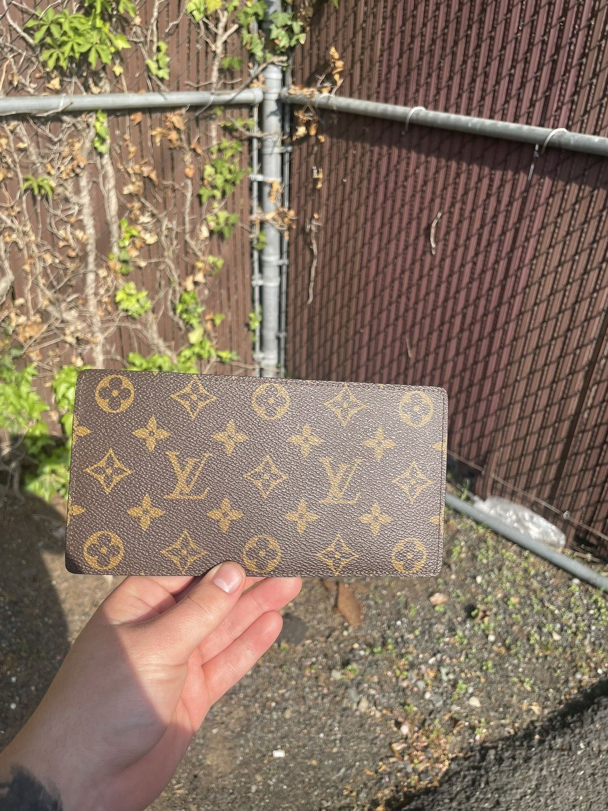 Louis Vuitton Louis Vuitton Long Pocket Organizer Size ONE SIZE - 1 Thumbnail