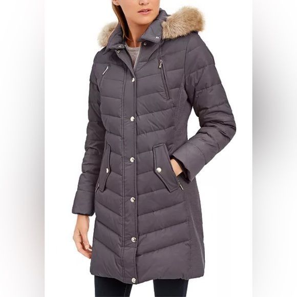 image of New Michael Michael Kors Faux-Fur-Trim Hooded Chevron Down P in Grey, Women's (Size 2XL)