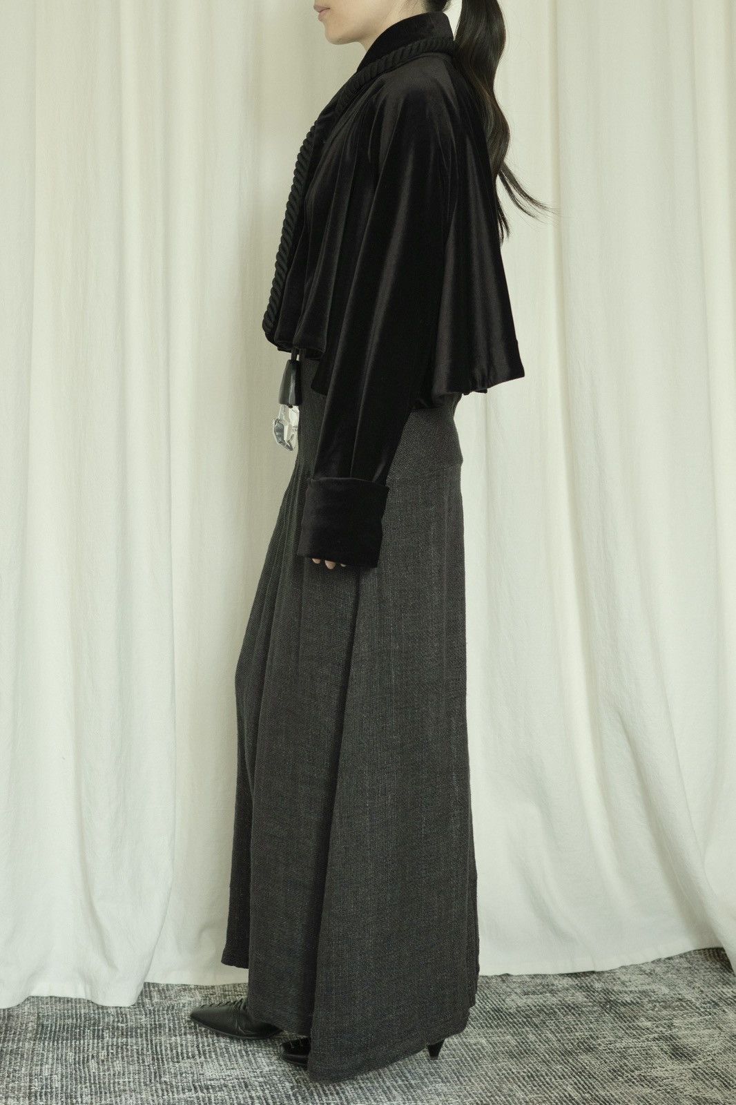 Romeo Gigli Romeo Gigli 1990s Black Velvet Rope Trim Cape Jacket Size M / US 6-8 / IT 42-44 - 7 Thumbnail
