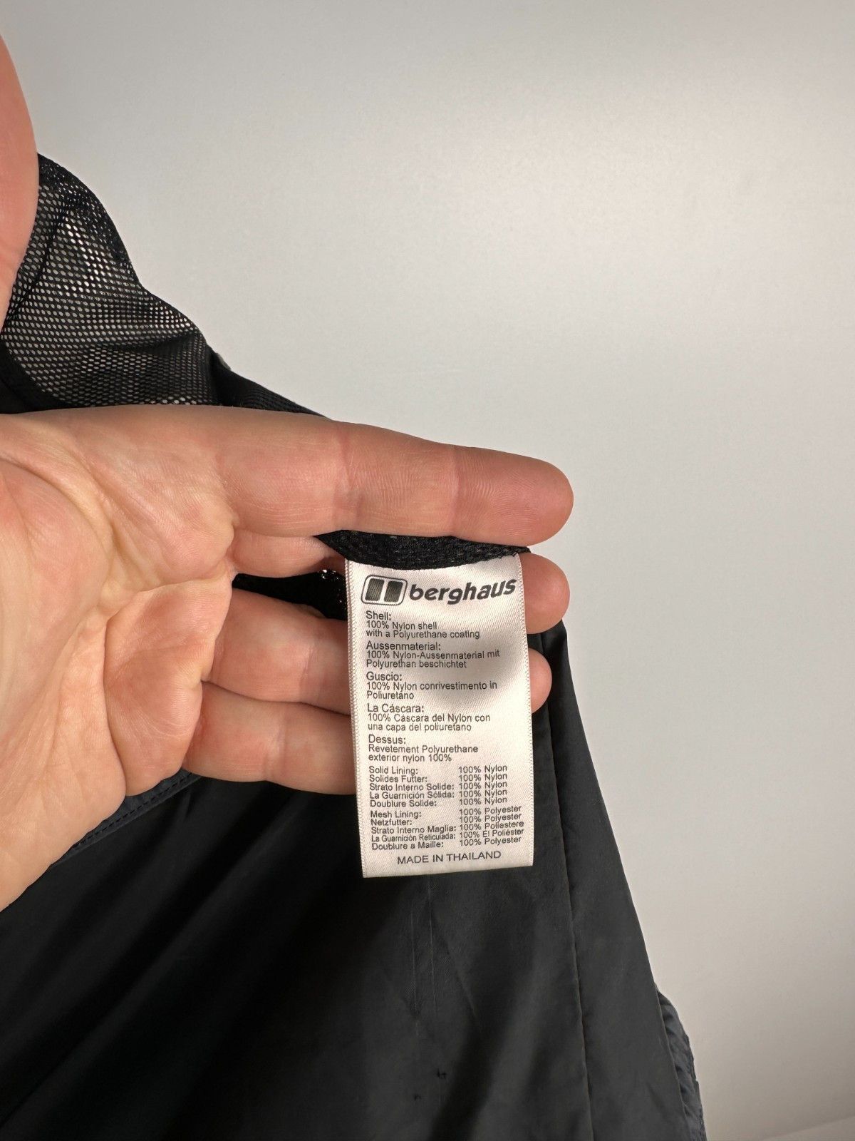 Berghaus Berghaus Rain Coat Aquafoil Microlight Hooded Jacket Size 14 Size L / US 10 / IT 46 - 12 Thumbnail