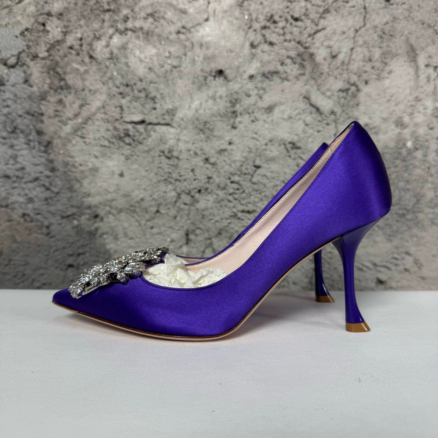 Roger Vivier RV Satin Crystal Flower Buckle Pointed-Toe Pumps 36.5 Size US 6 / IT 36 - 3 Thumbnail