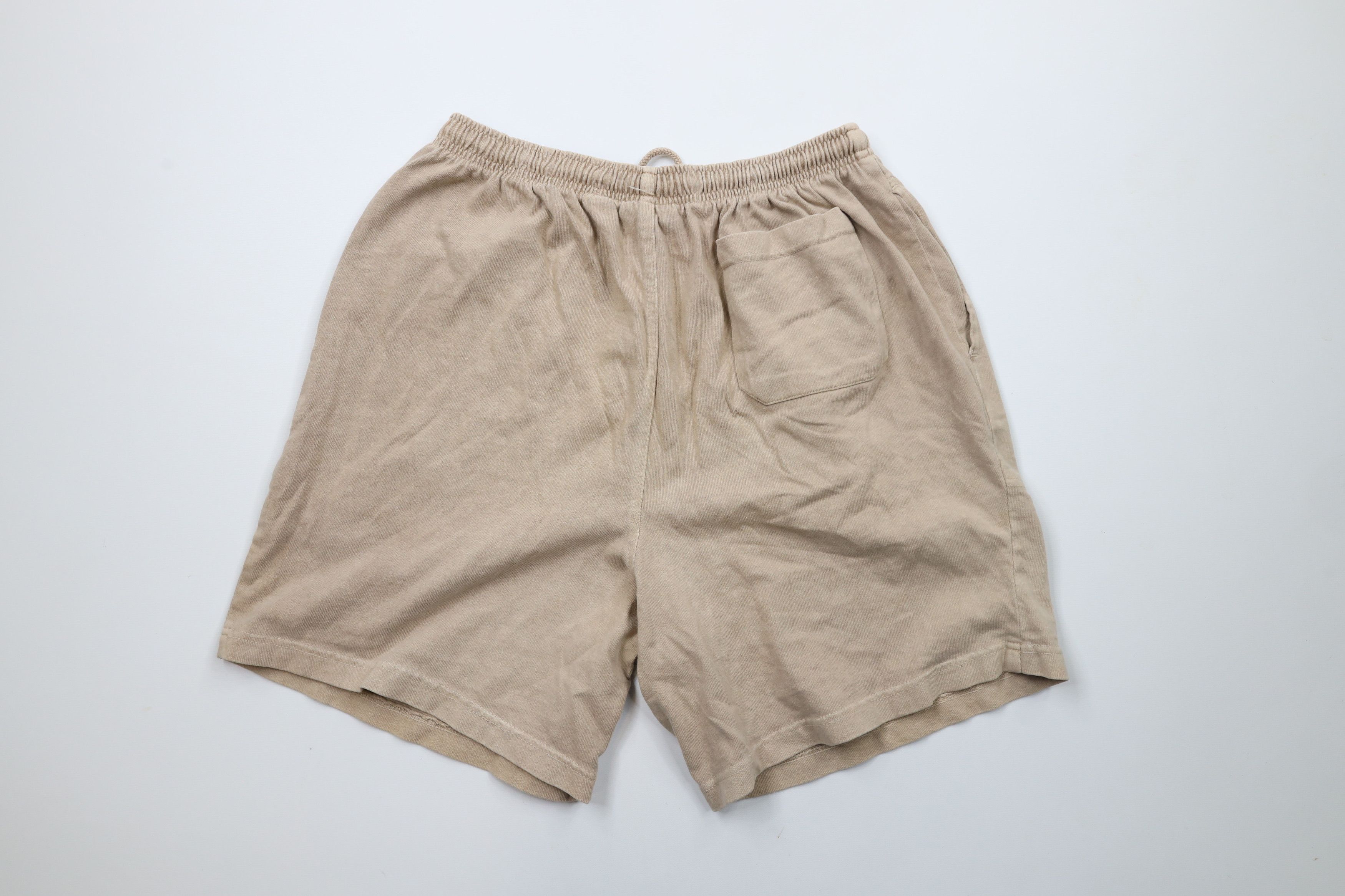 Vintage Vintage 90s Streetwear Pigment Dye Above Knee Shorts Beige Size US 34 / EU 50 - 10 Thumbnail
