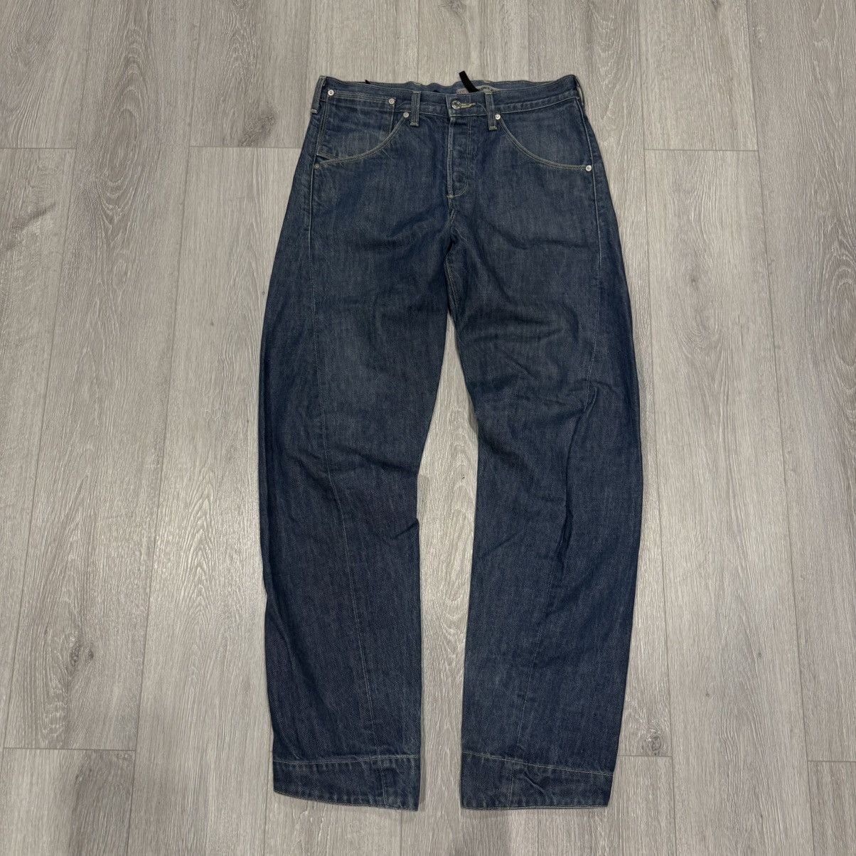Levi's Vintage Levi’s Buckle Belt Avant Garde Jeans Distressed Size US 32 / EU 48 - 4 Thumbnail