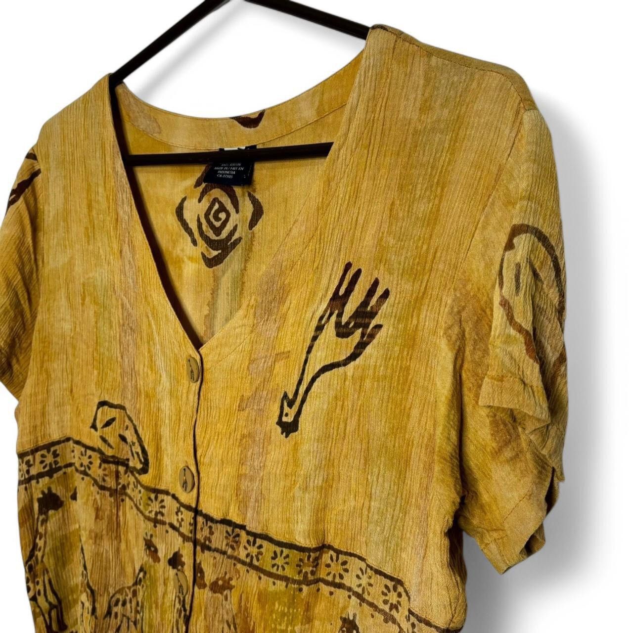 Vintage Vintage Yellow Giraffe Cropped Flowy Button-Up Shirt Size M / US 6-8 / IT 42-44 - 2 Thumbnail